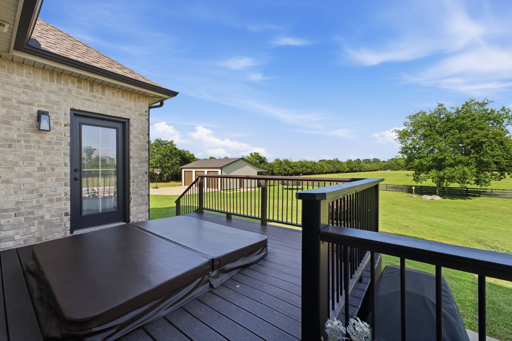 4555 Webb Rd Property Photo 44