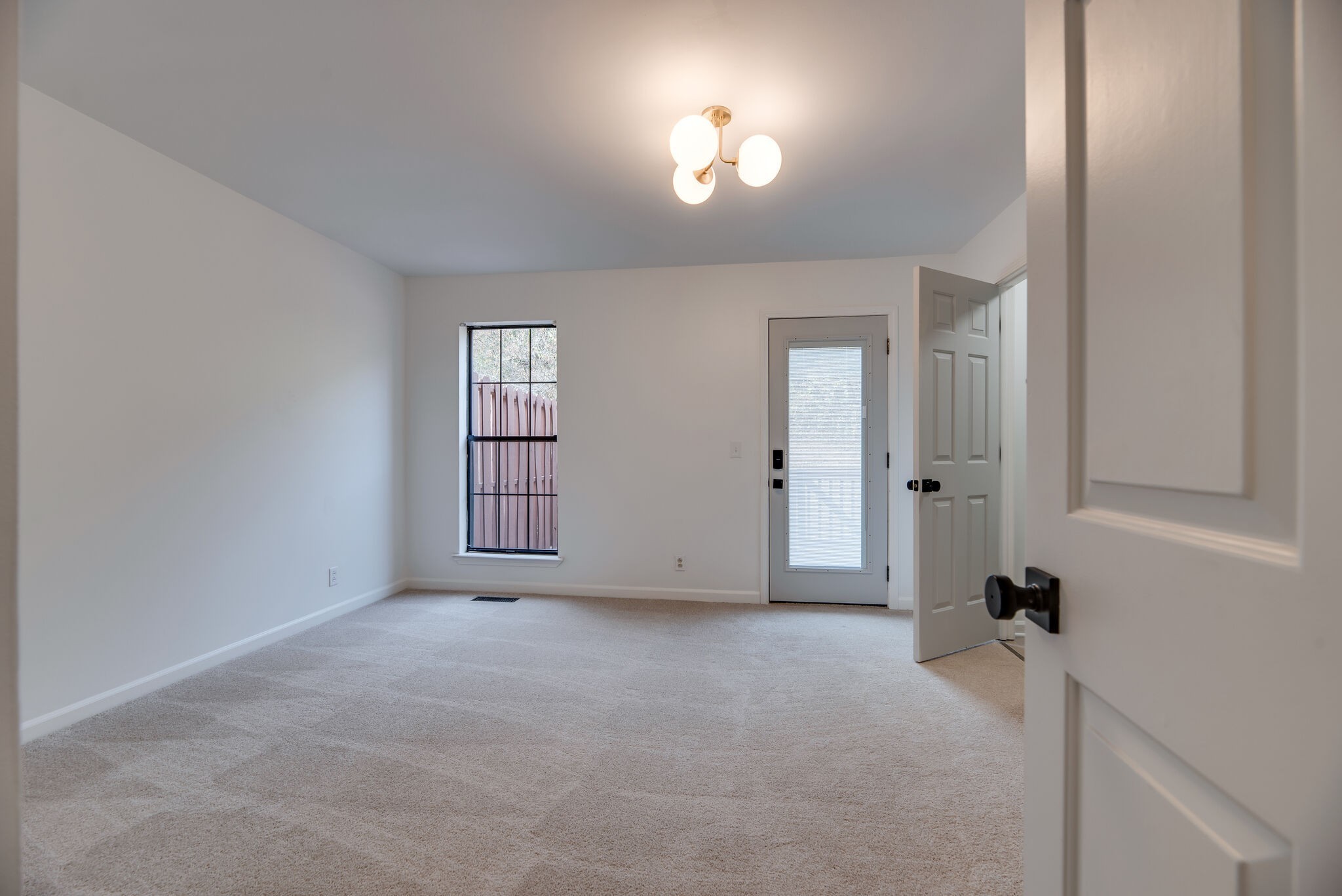 102 Villa View Ct Property Photo 20