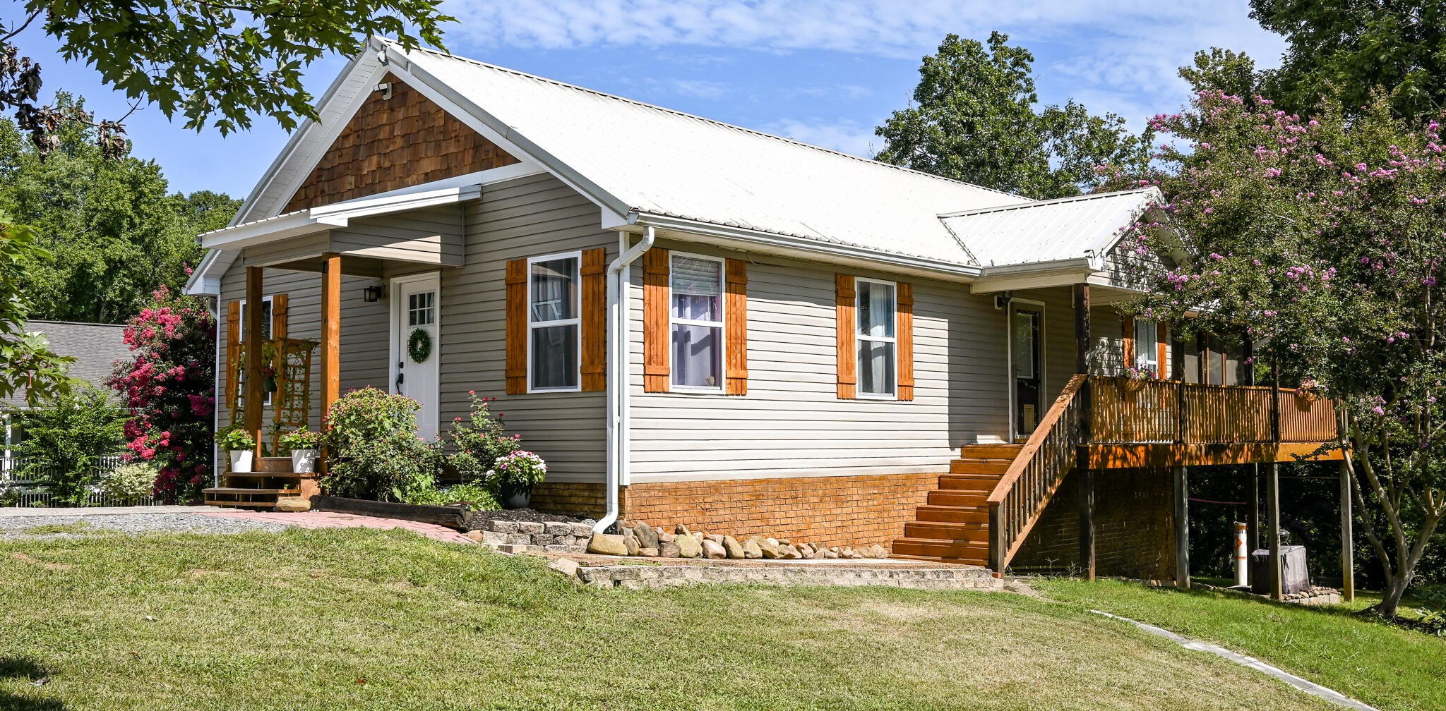 220 Sam Johnson Road, NW