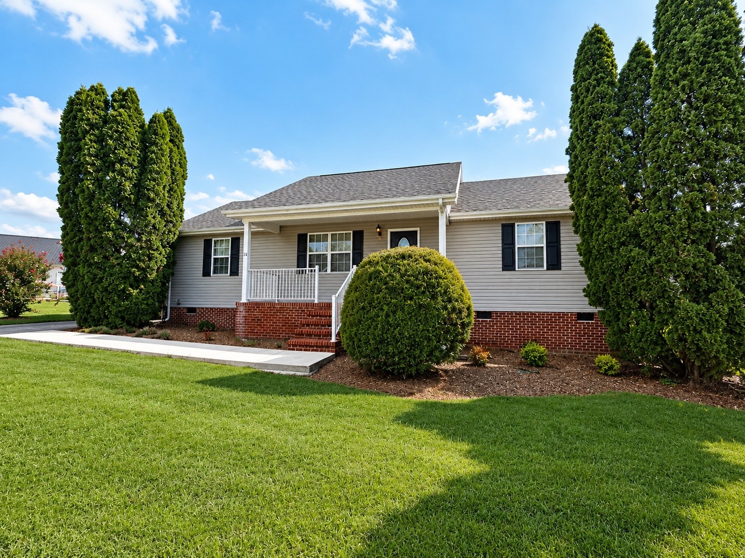 50 Regan Ct Property Photo 1