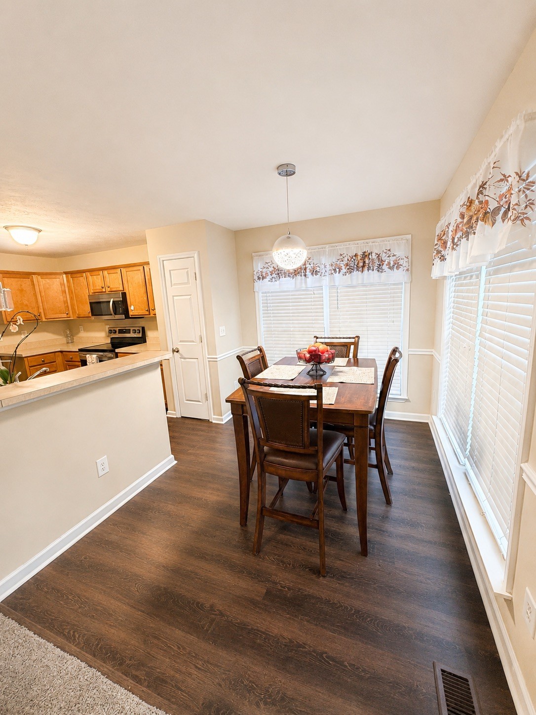1308 Springmore Ct Property Photo 9