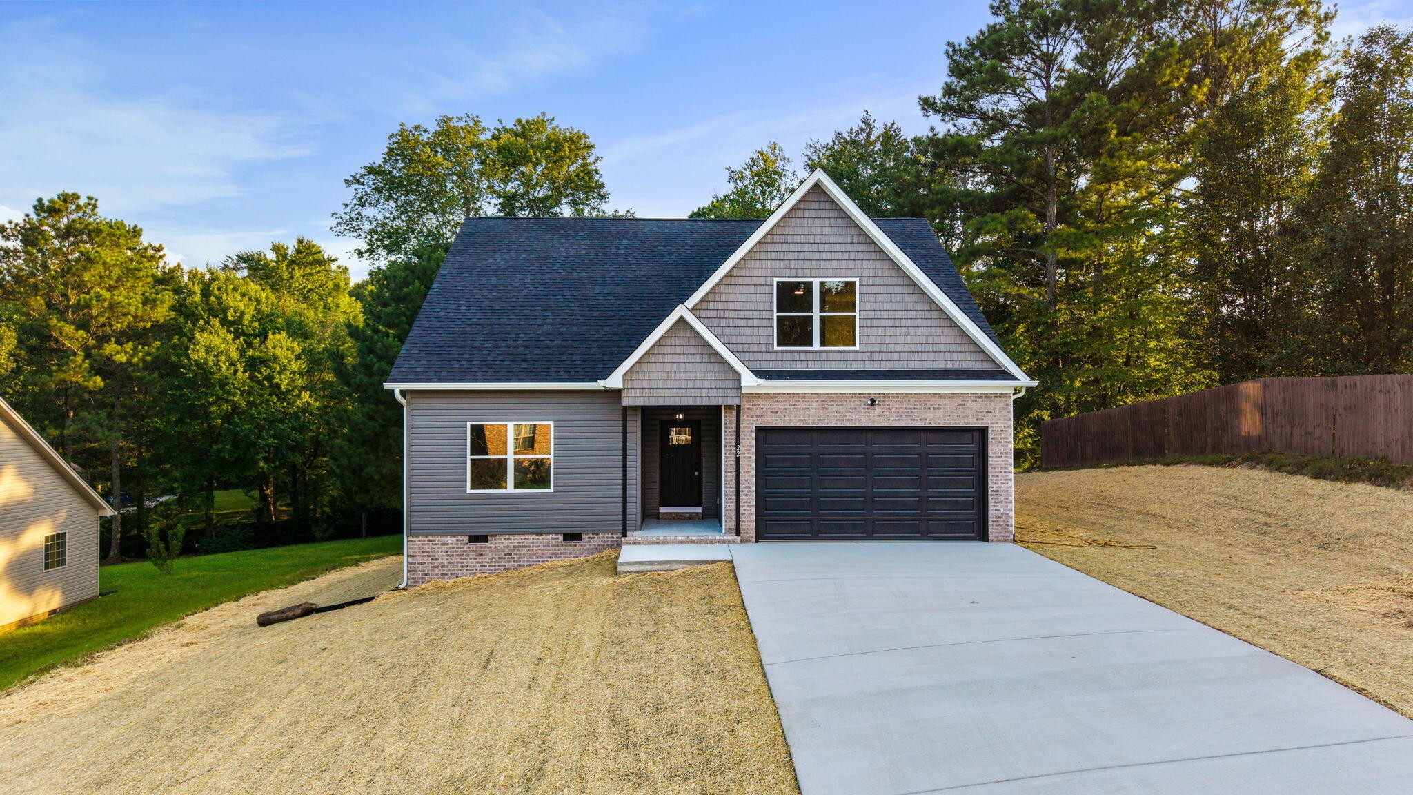 122 Old Pond Road, SE