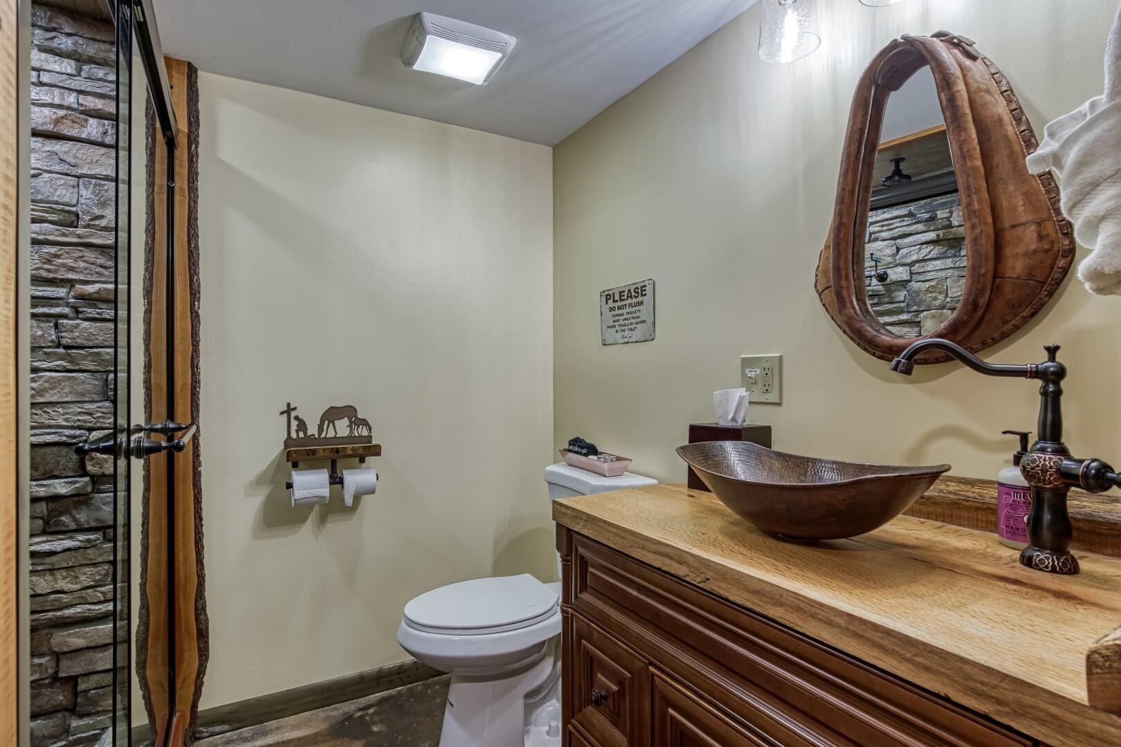 810 Oakley Way Property Photo 47