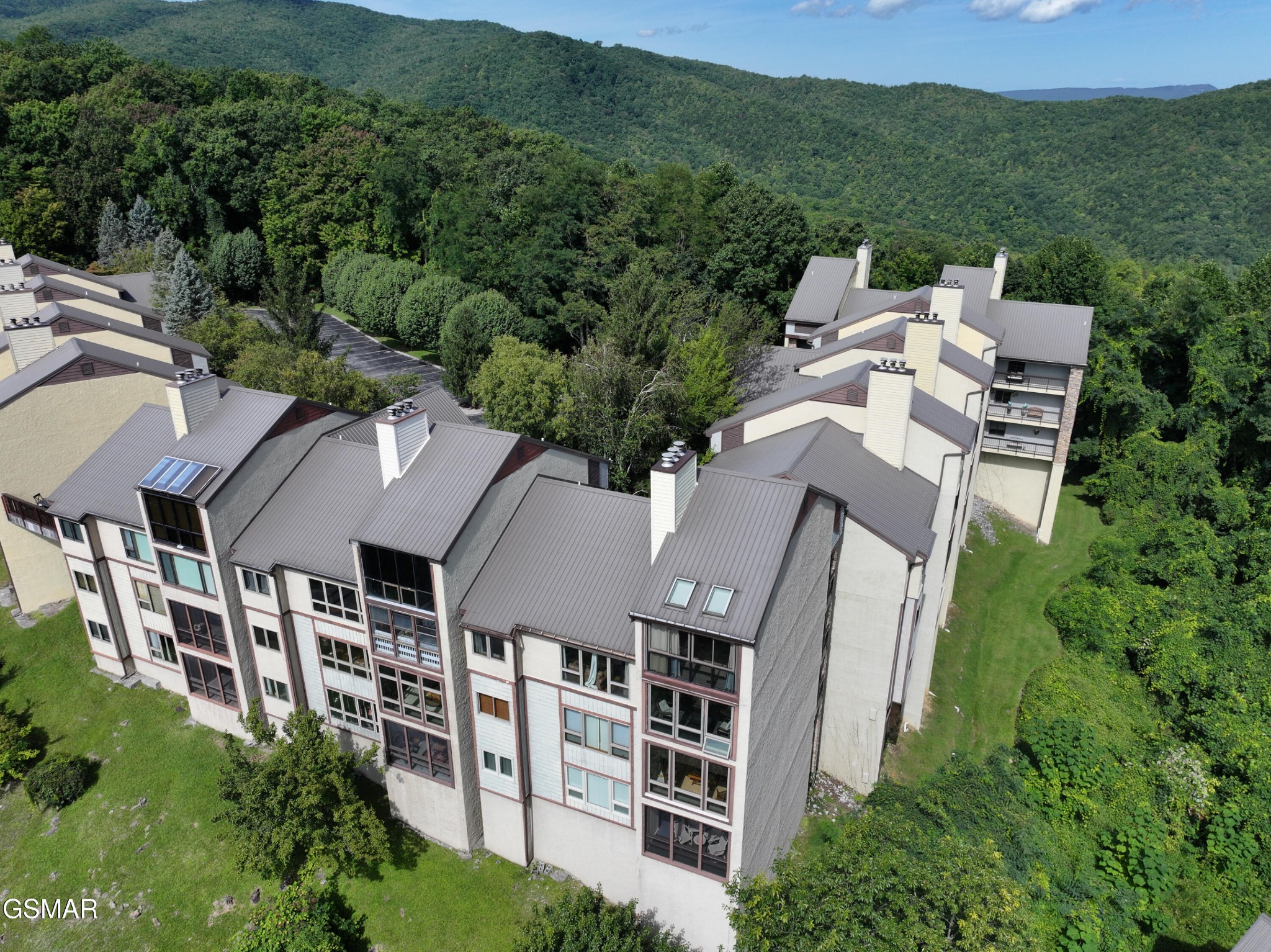 1130 Ski View Drive Property Photo 1