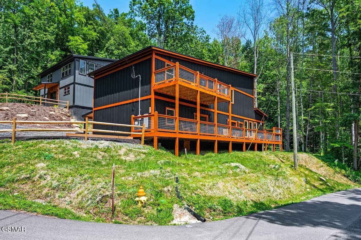 450 Winfield Heights Road Property Photo 1