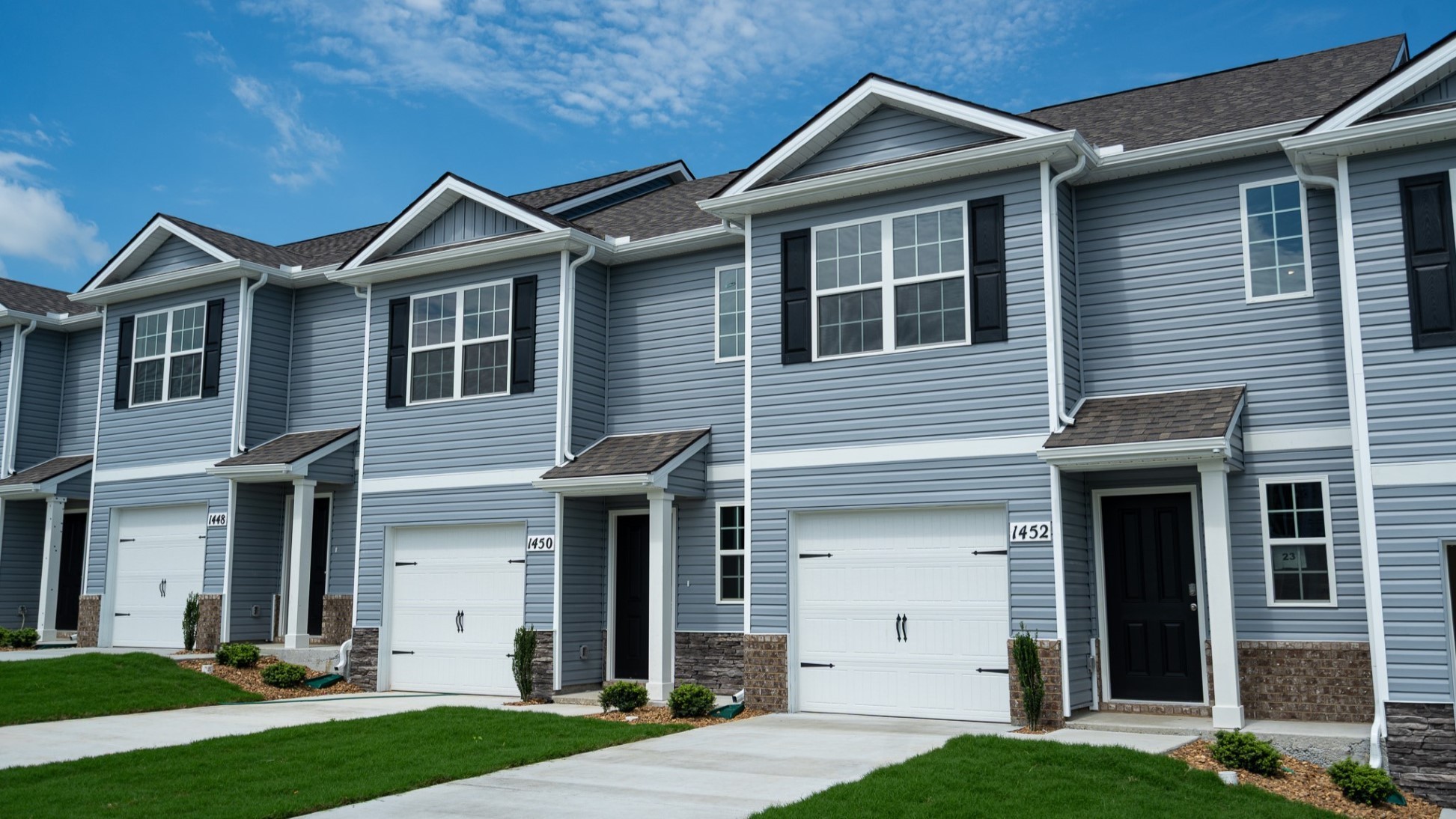 1457 Lexington Way Property Photo 1