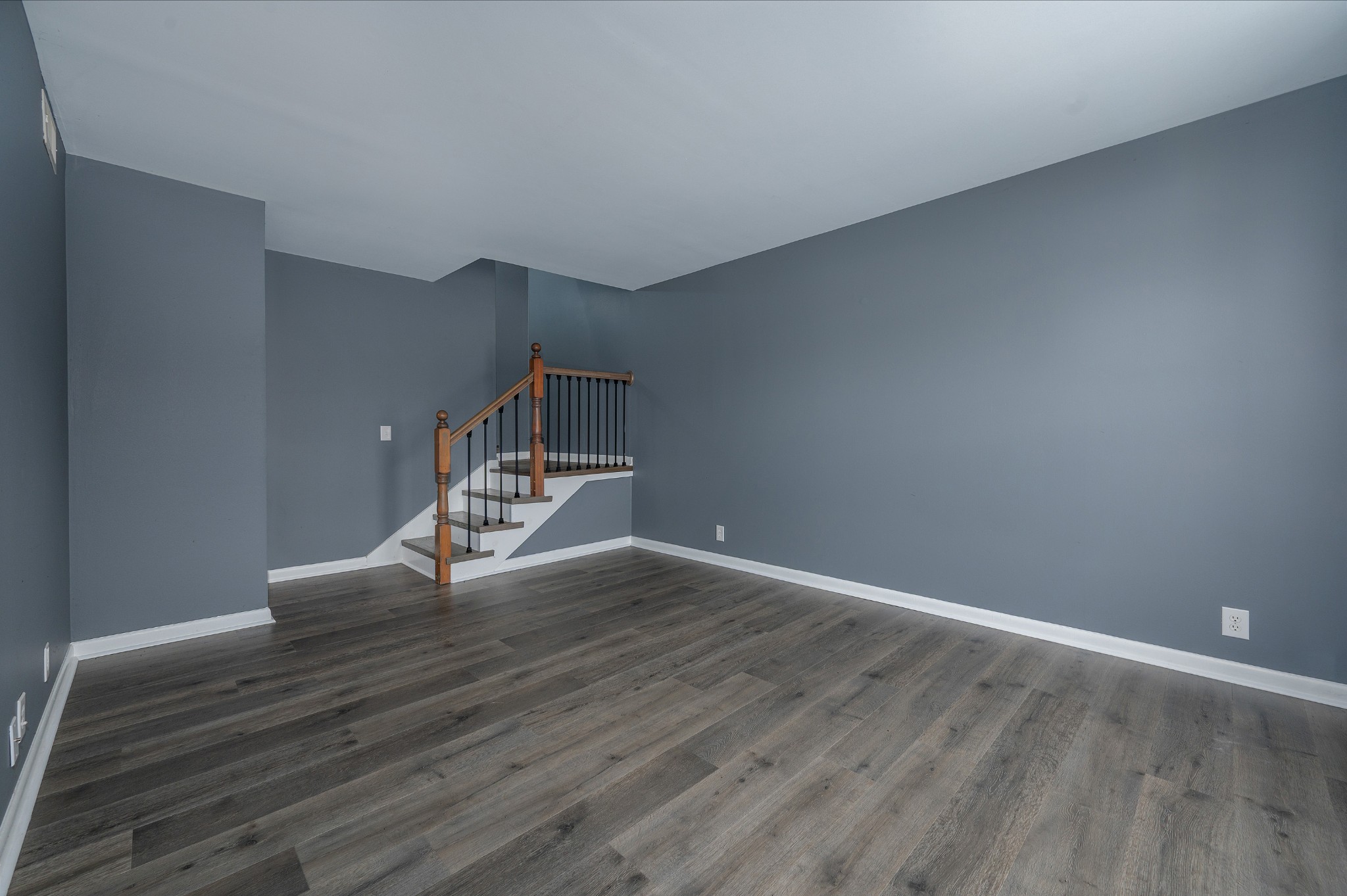 323 Forest Park Rd Property Photo 2
