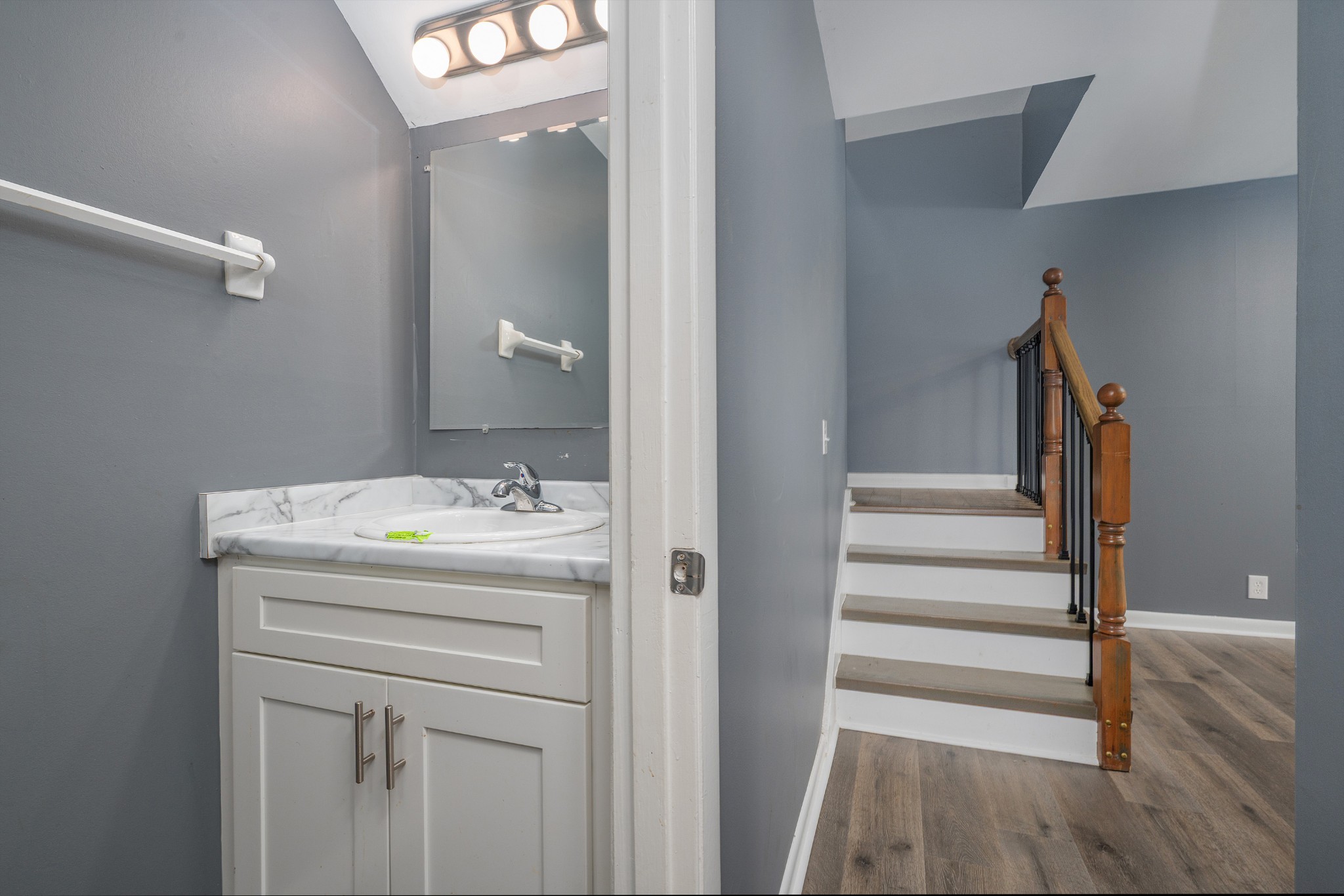 323 Forest Park Rd Property Photo 12