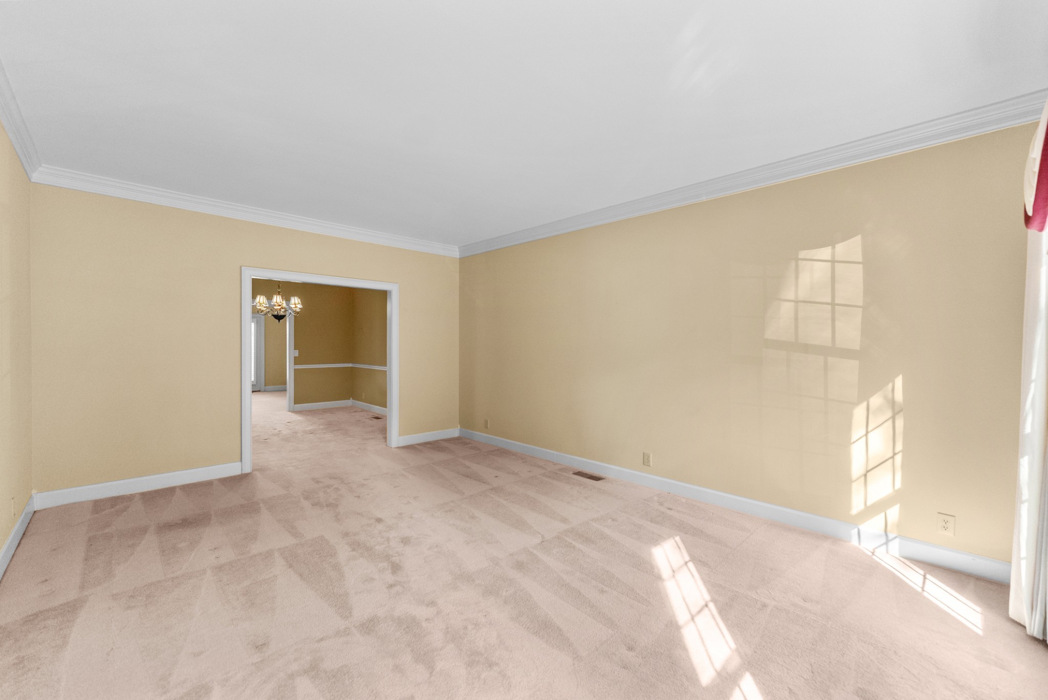 601 Glenn Cir Property Photo 6