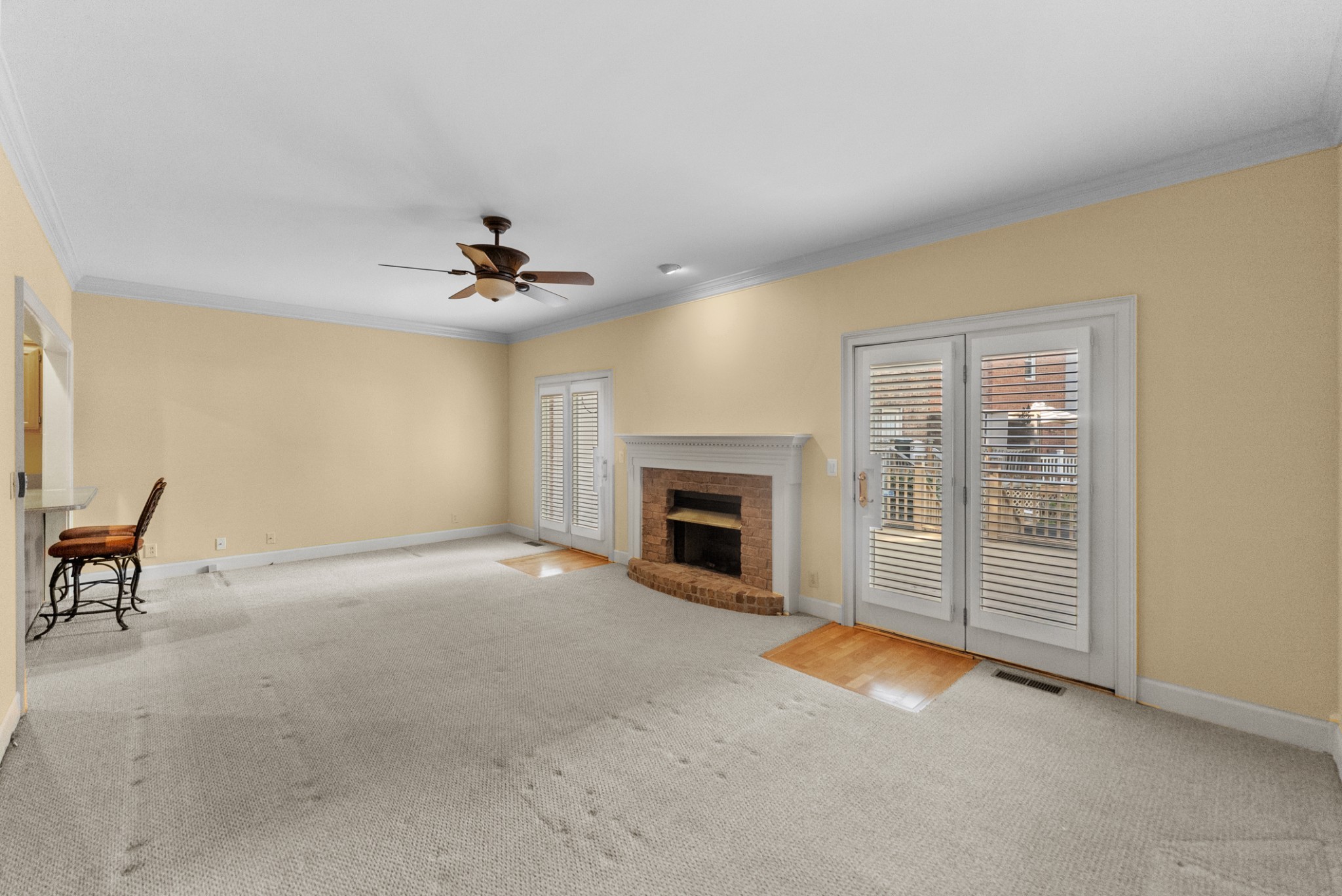 601 Glenn Cir Property Photo 8