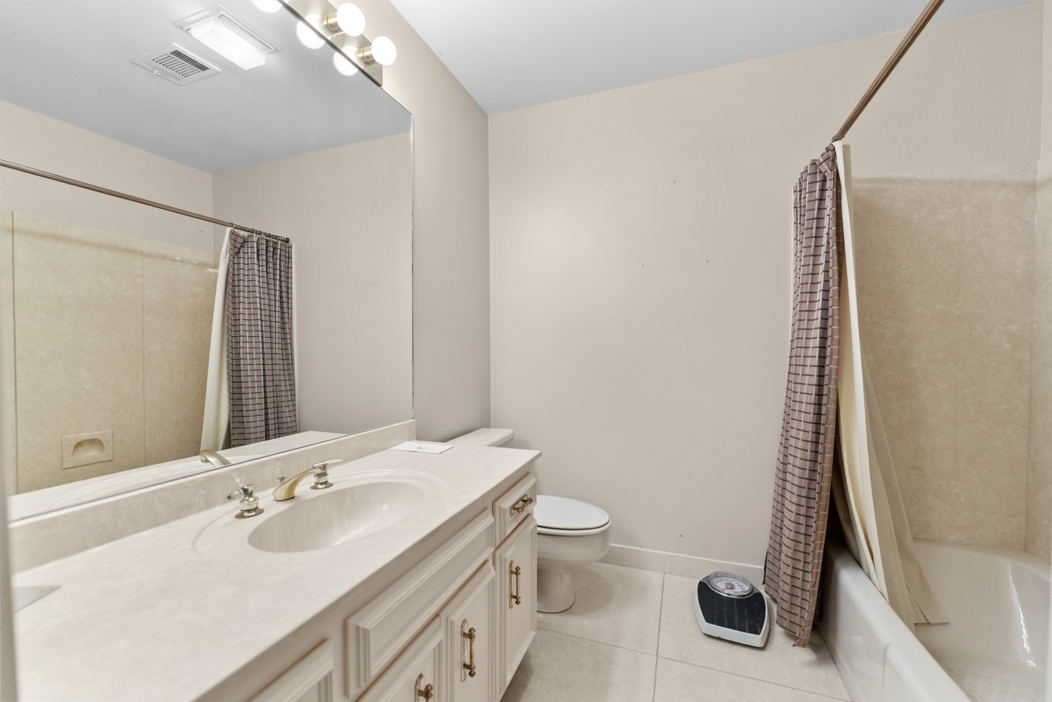 601 Glenn Cir Property Photo 25