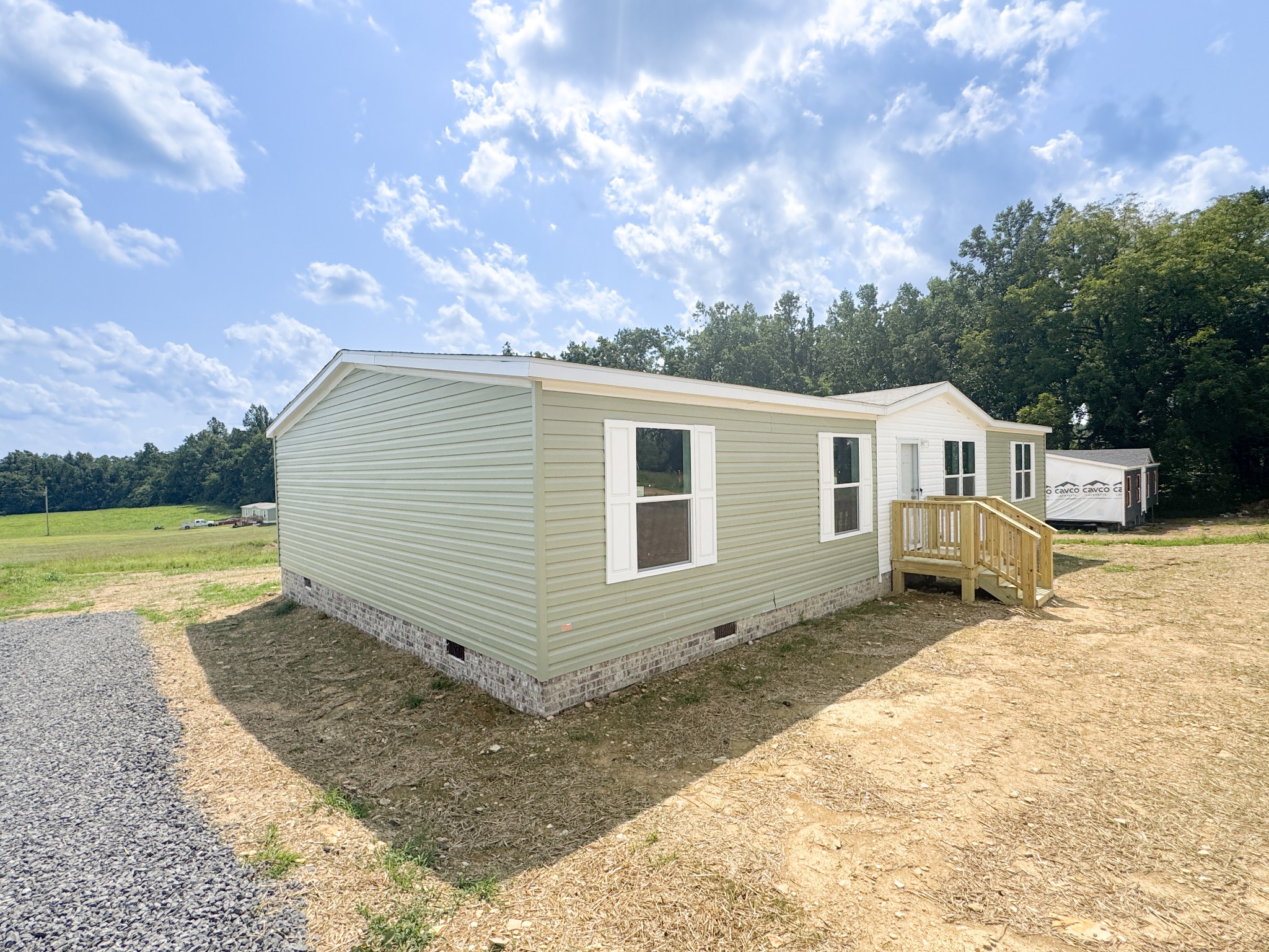 923 White Springs Rd Property Photo 3