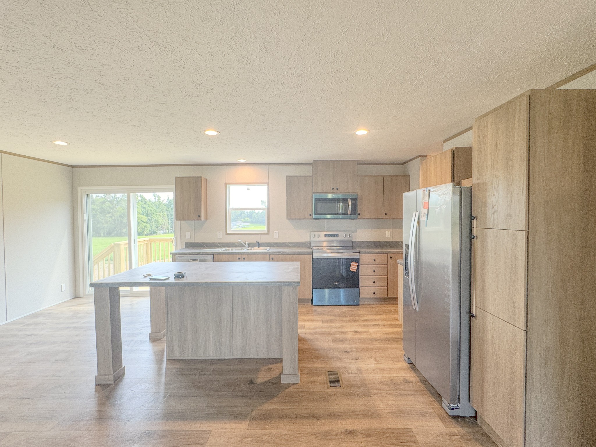 923 White Springs Rd Property Photo 10