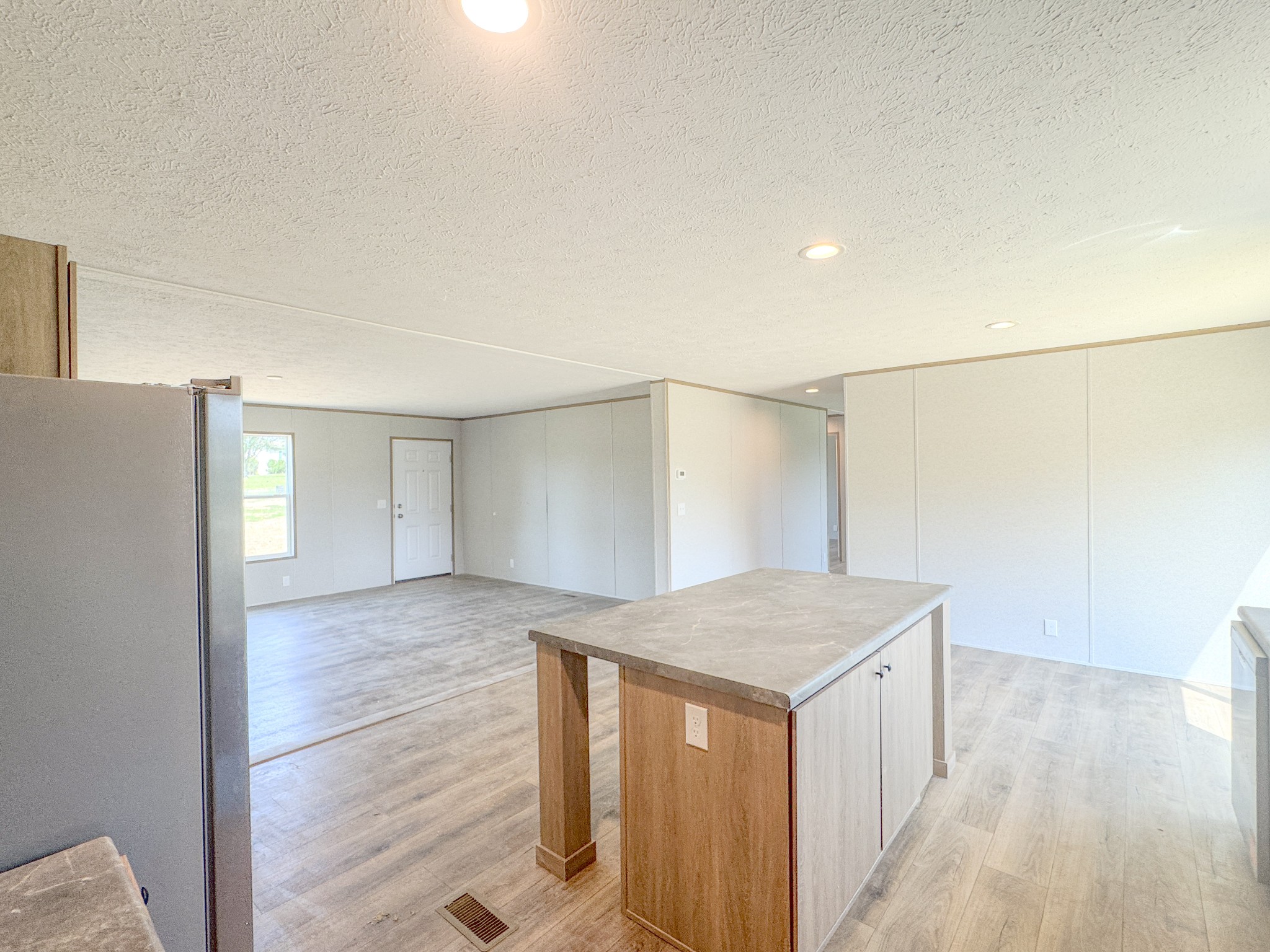 923 White Springs Rd Property Photo 16