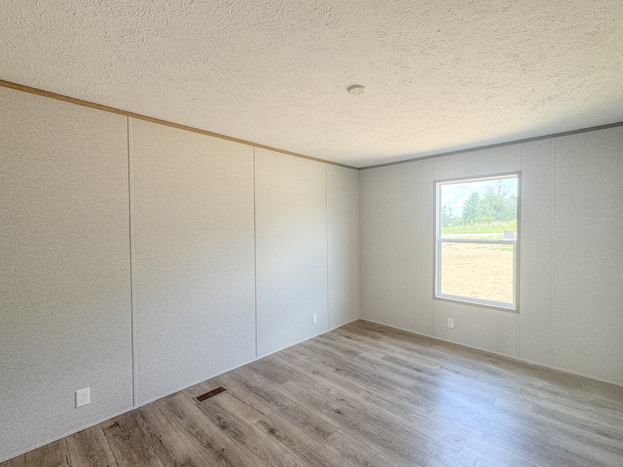 923 White Springs Rd Property Photo 32