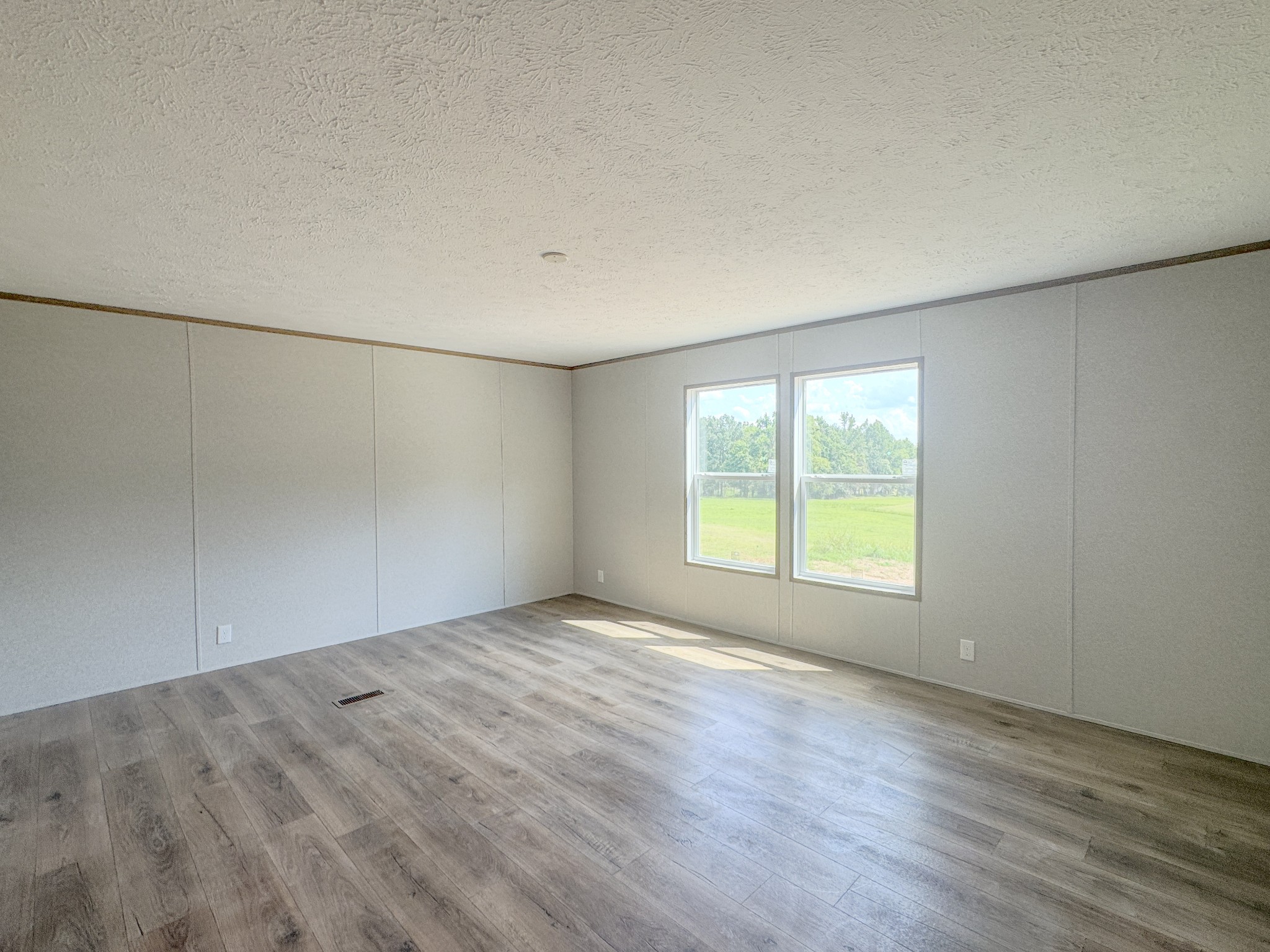 923 White Springs Rd Property Photo 35