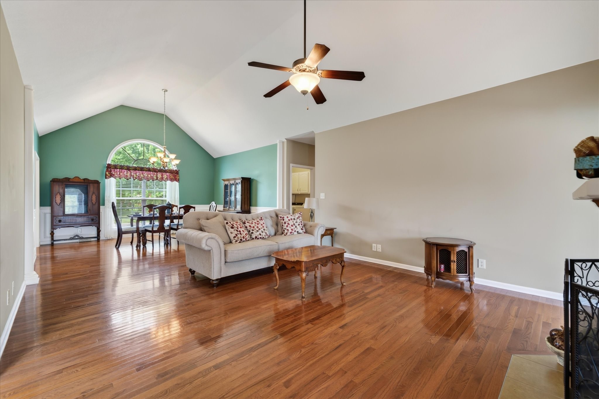 213 Cheshire Rd Property Photo 16