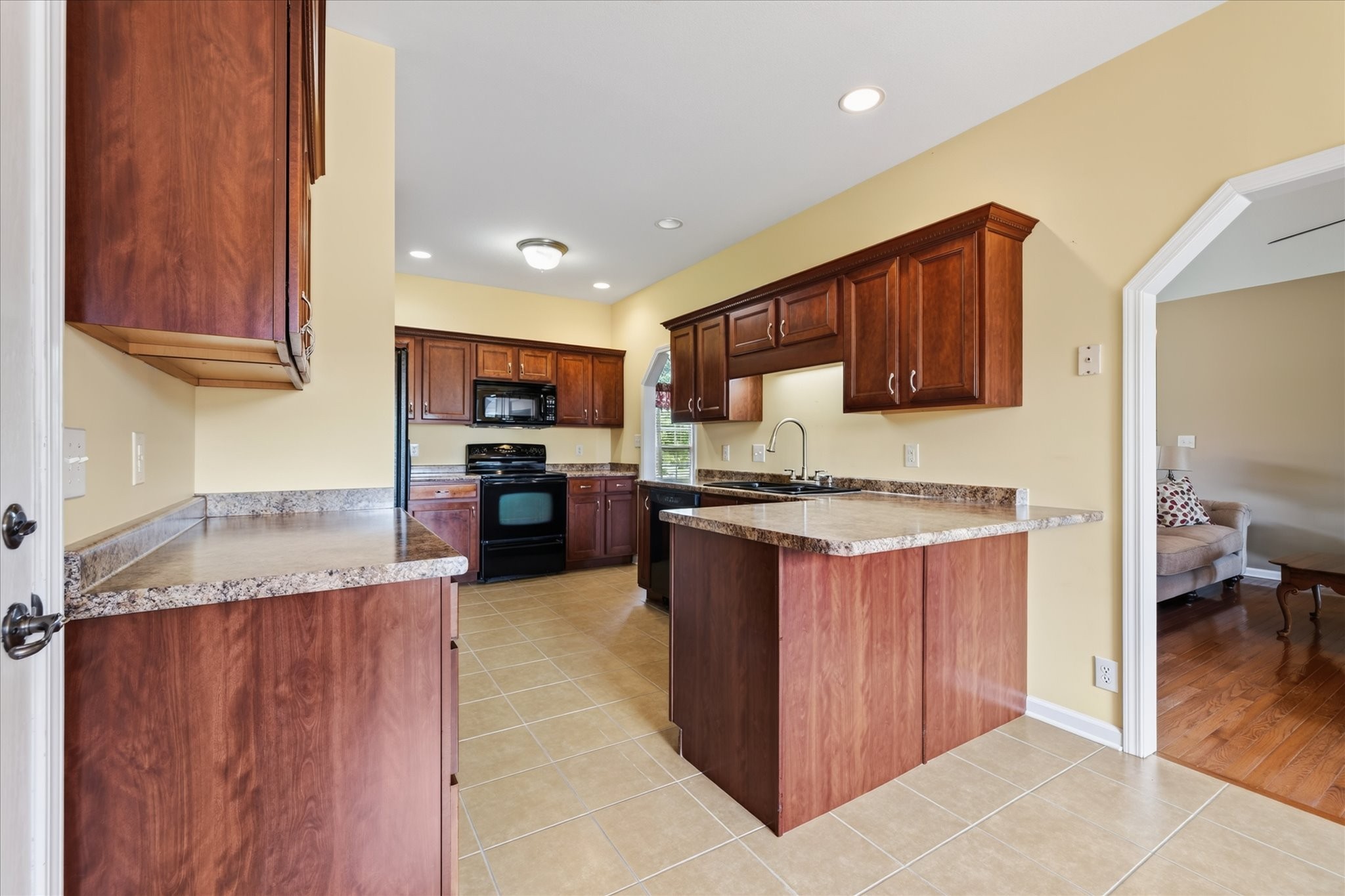 213 Cheshire Rd Property Photo 20