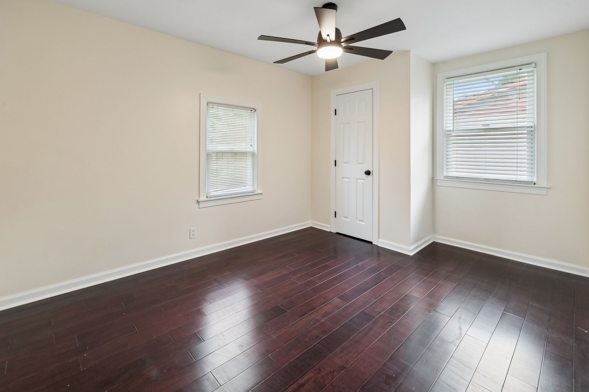 124 Denise Dr Property Photo 22