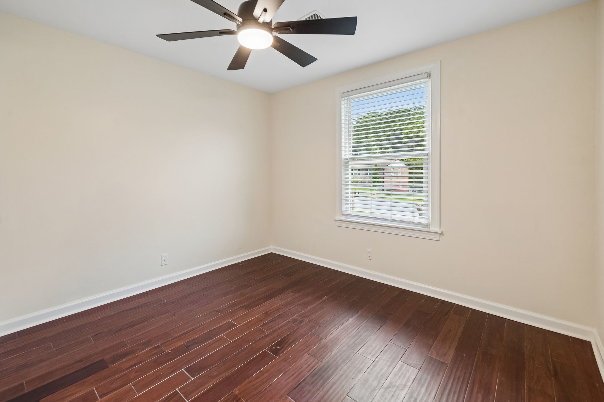 124 Denise Dr Property Photo 23