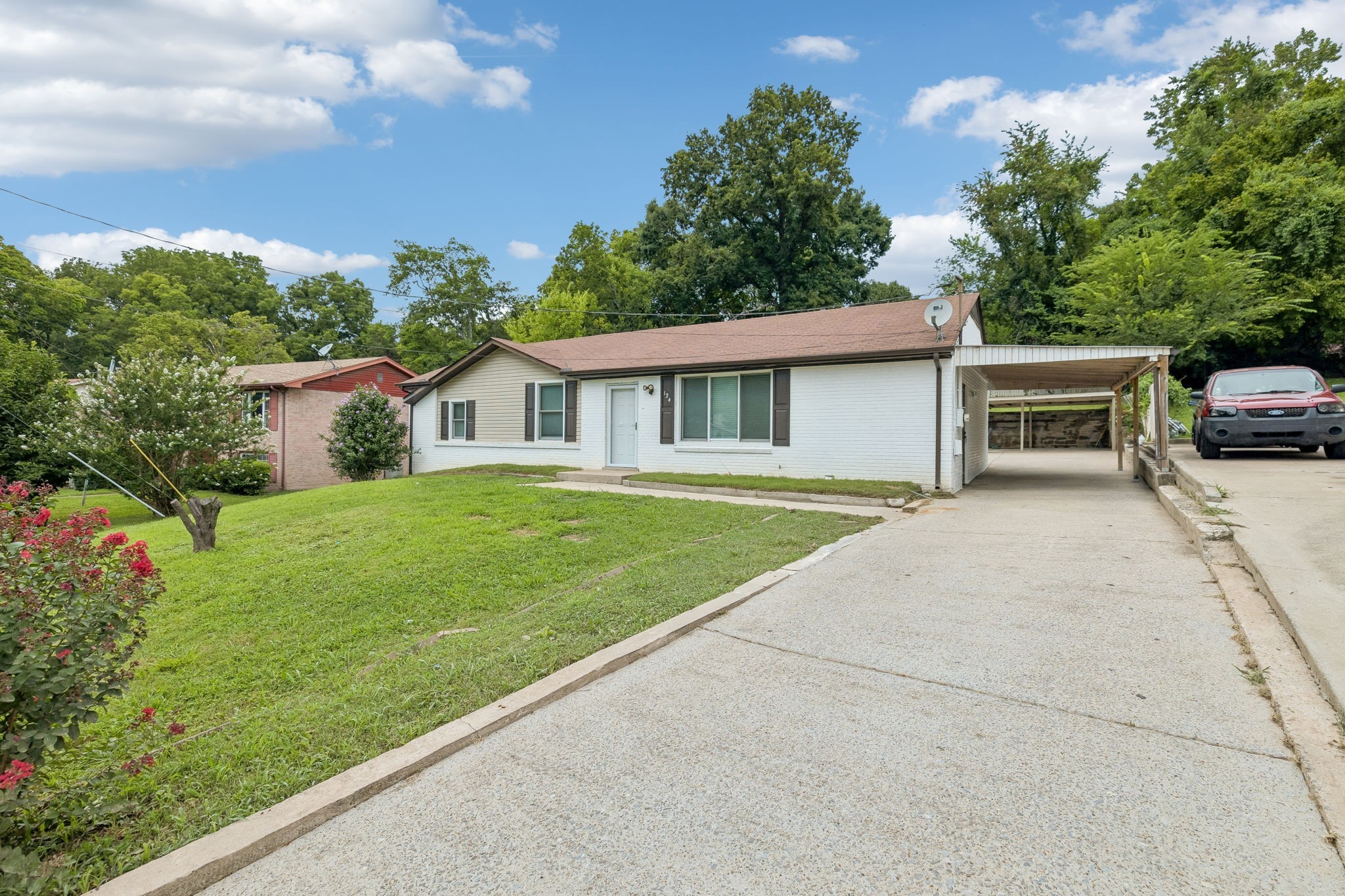 124 Denise Dr Property Photo 38