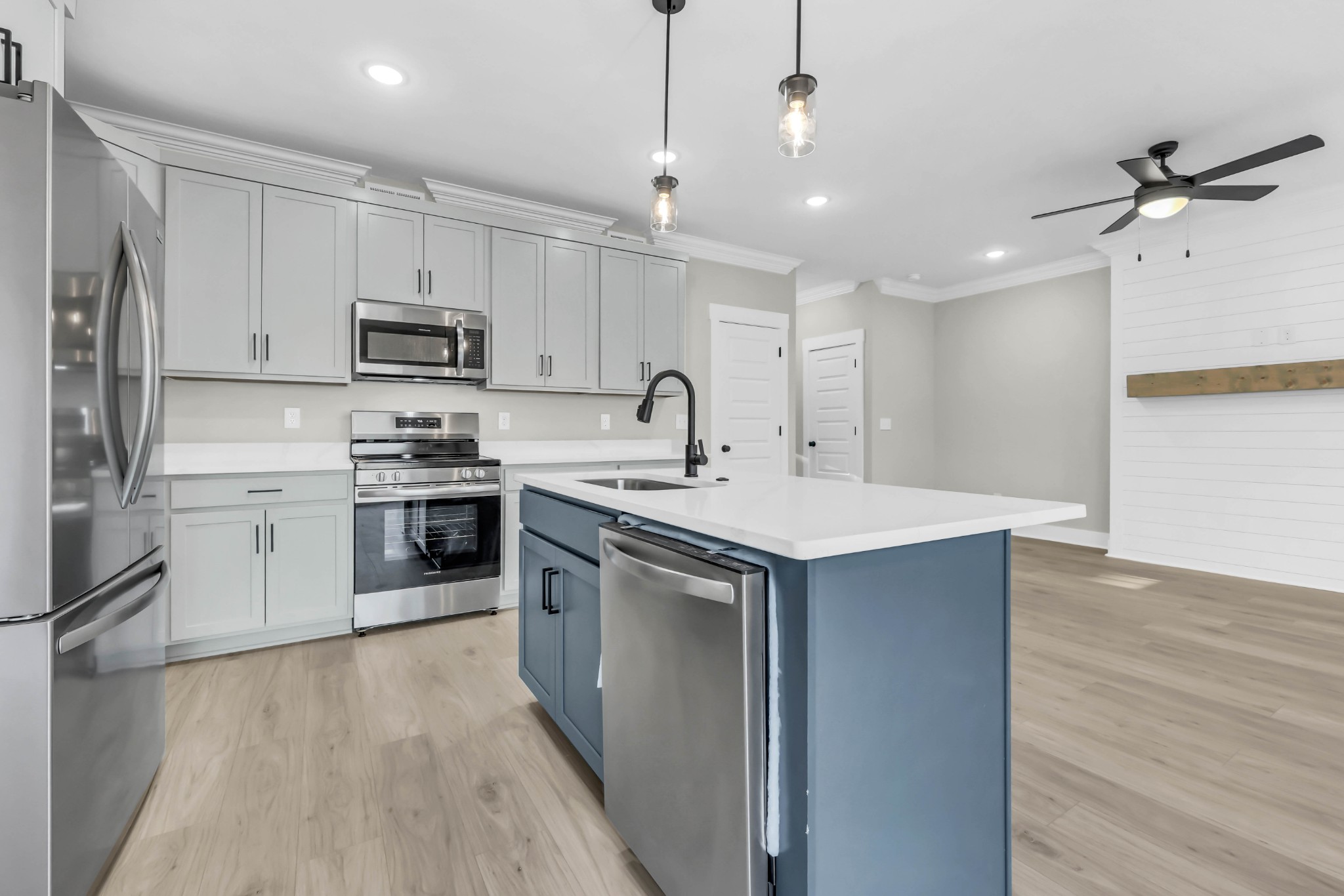 166 Sango Dr Property Photo 10