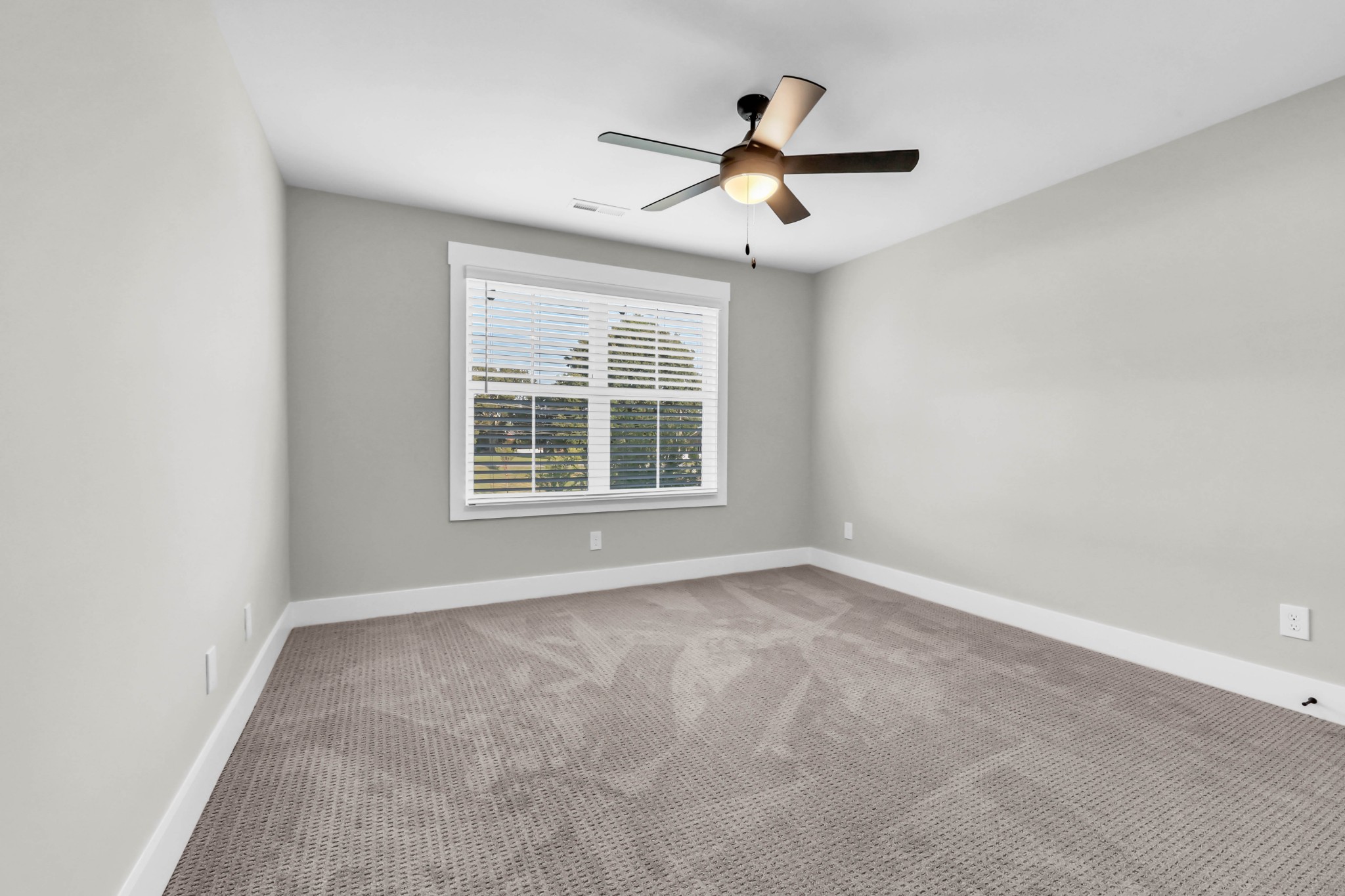 166 Sango Dr Property Photo 23