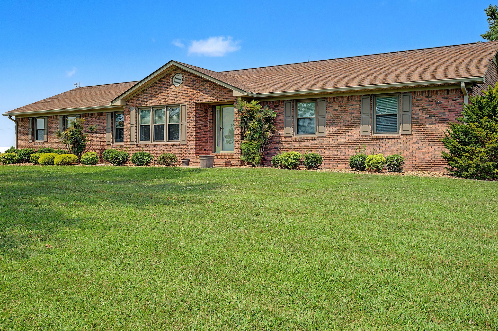 6730 Pierce Ln Property Photo 1
