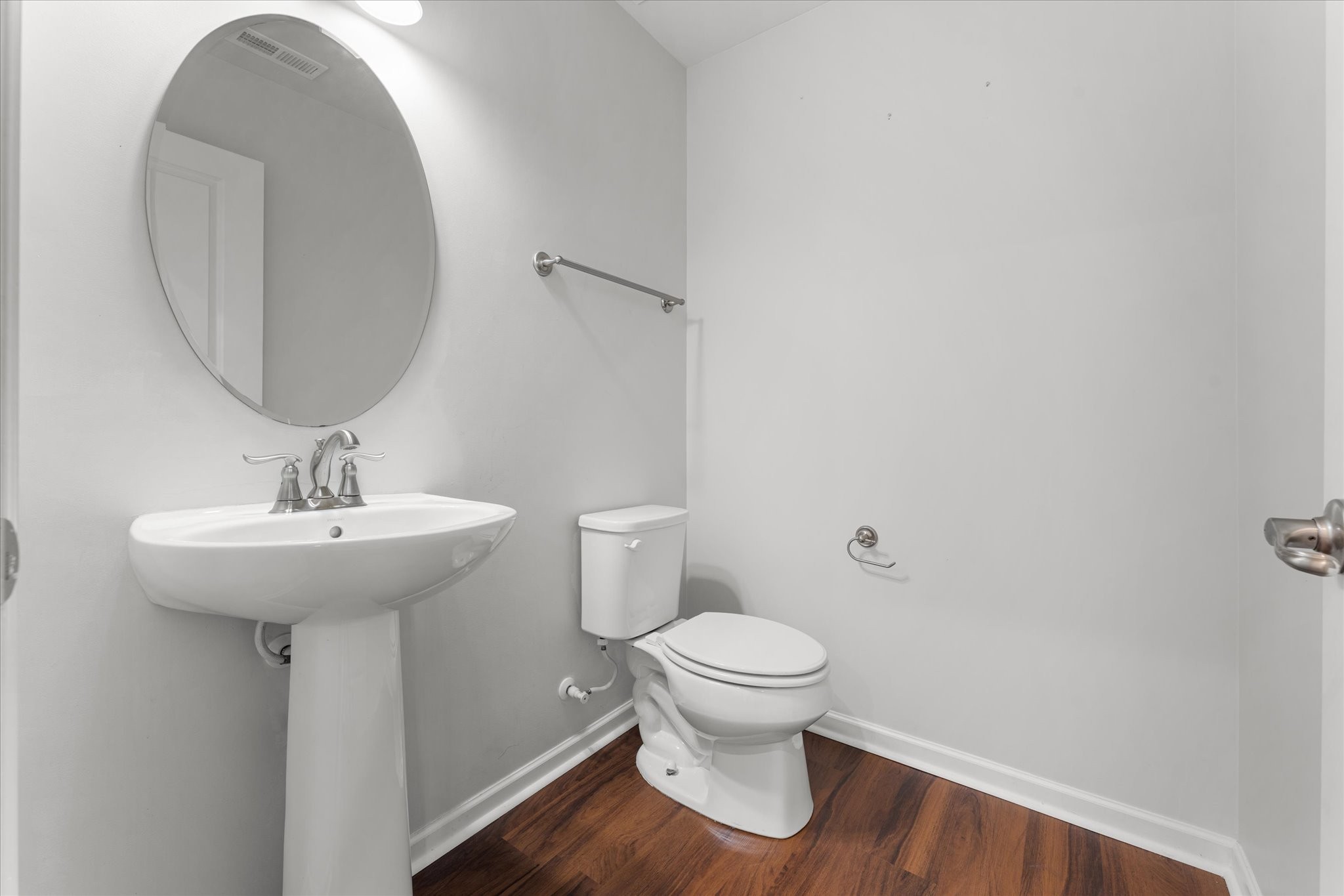 3838 Faithway Dr Property Photo 6