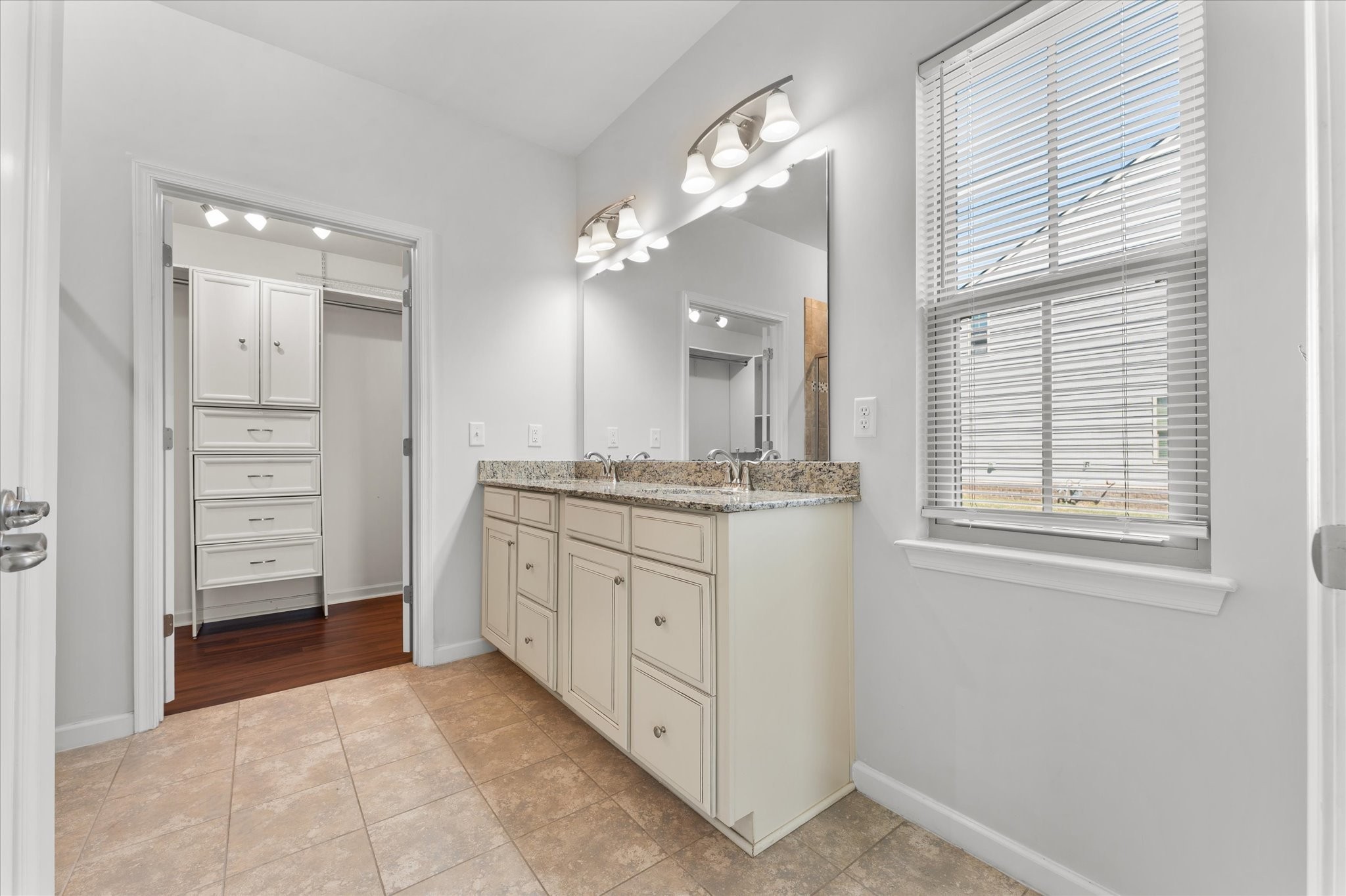 3838 Faithway Dr Property Photo 15