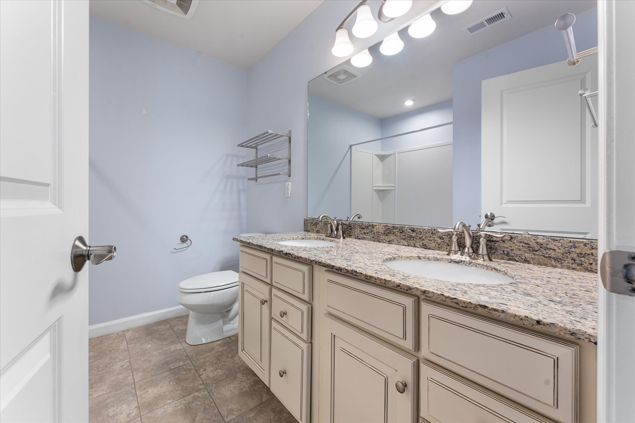 3838 Faithway Dr Property Photo 22