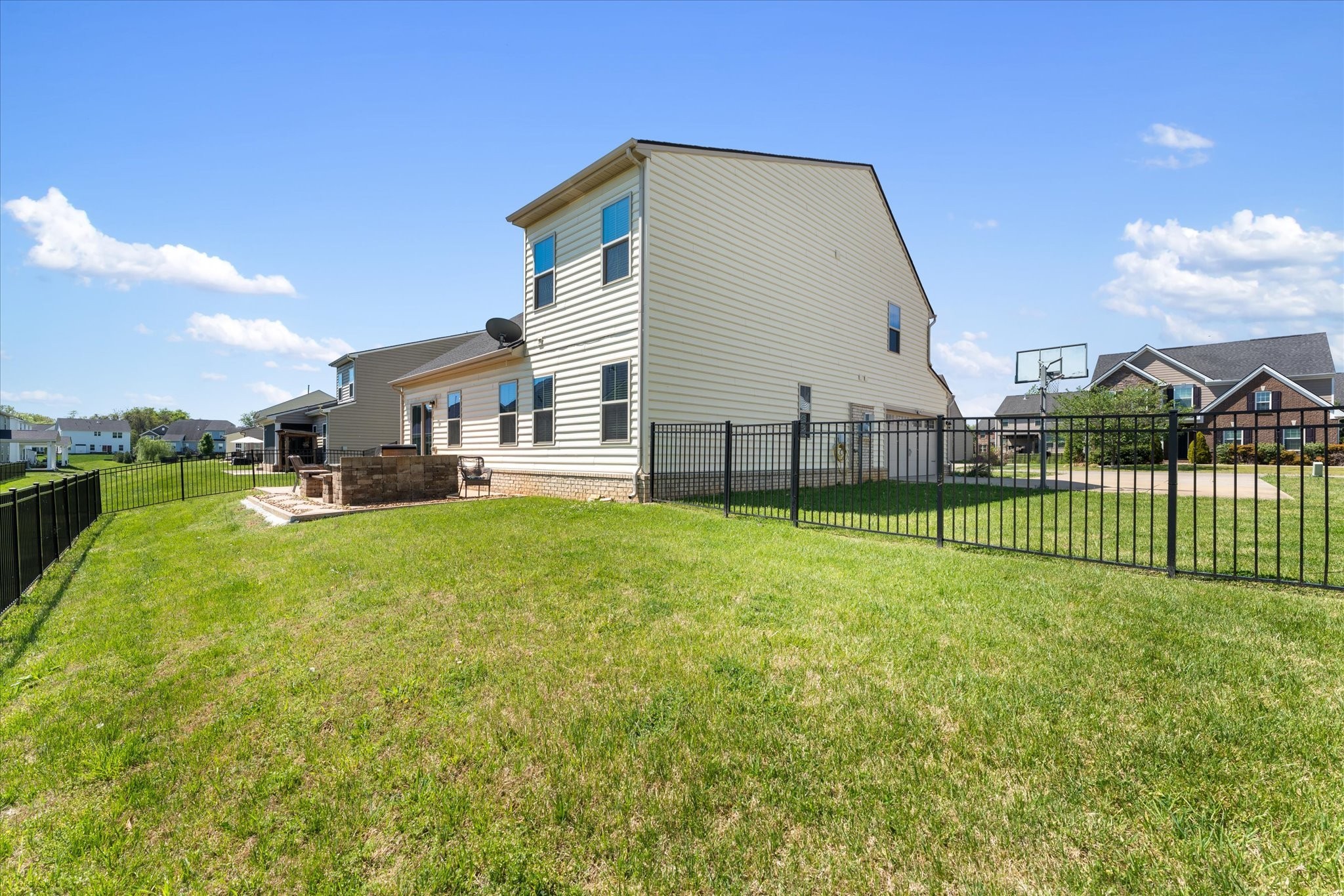3838 Faithway Dr Property Photo 25