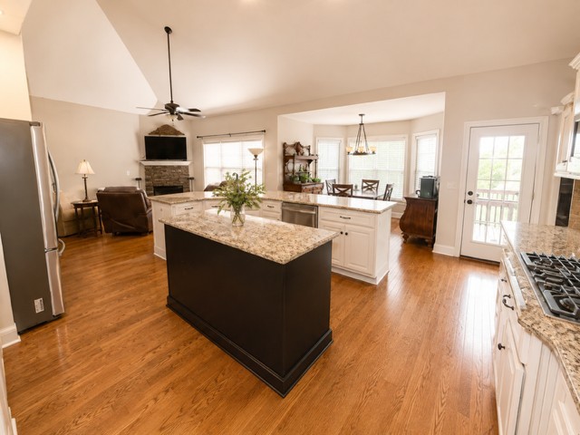 2144 Gorden Xing Property Photo 15