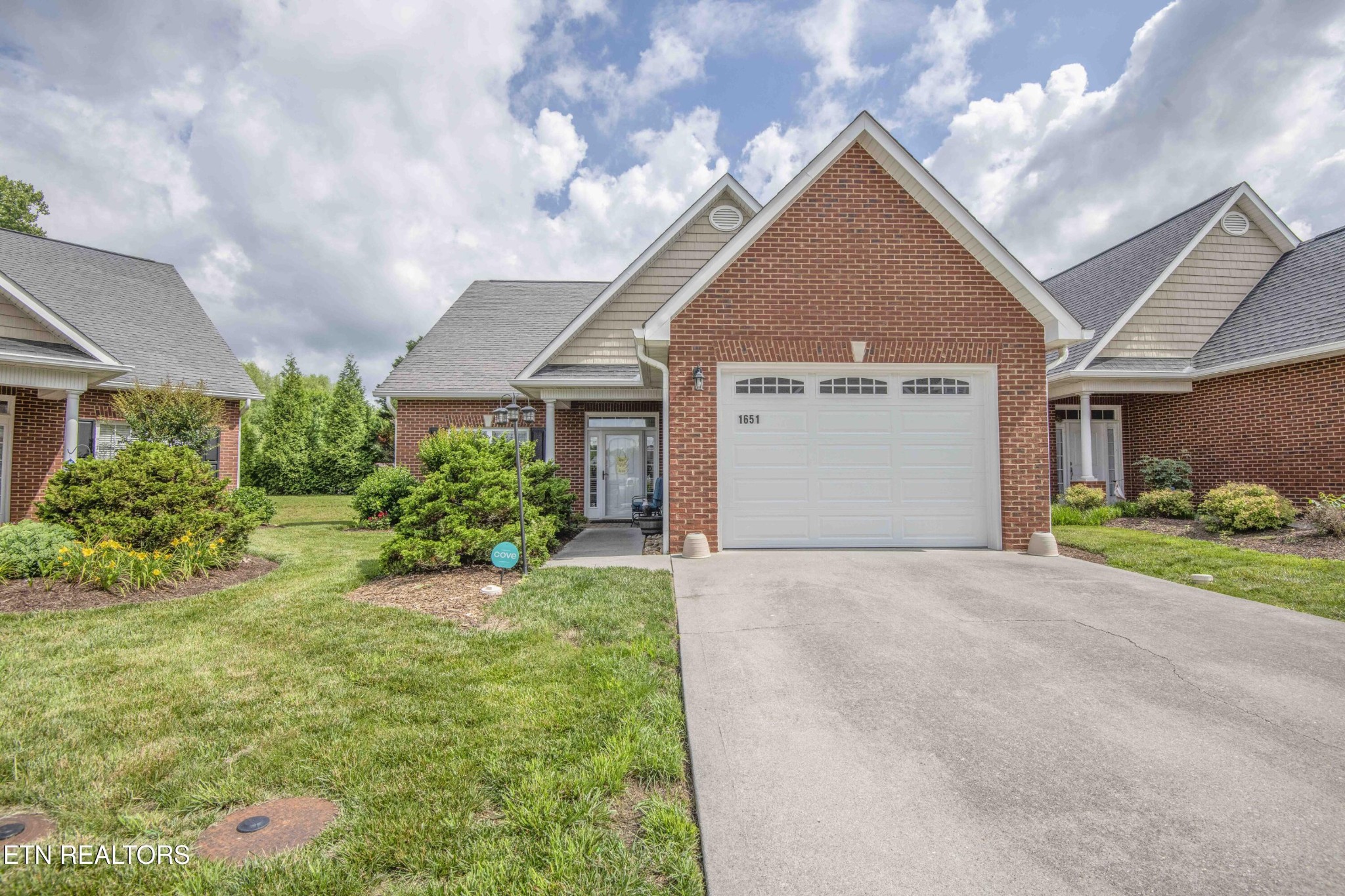 1651 Wisteria View Way Property Photo 1