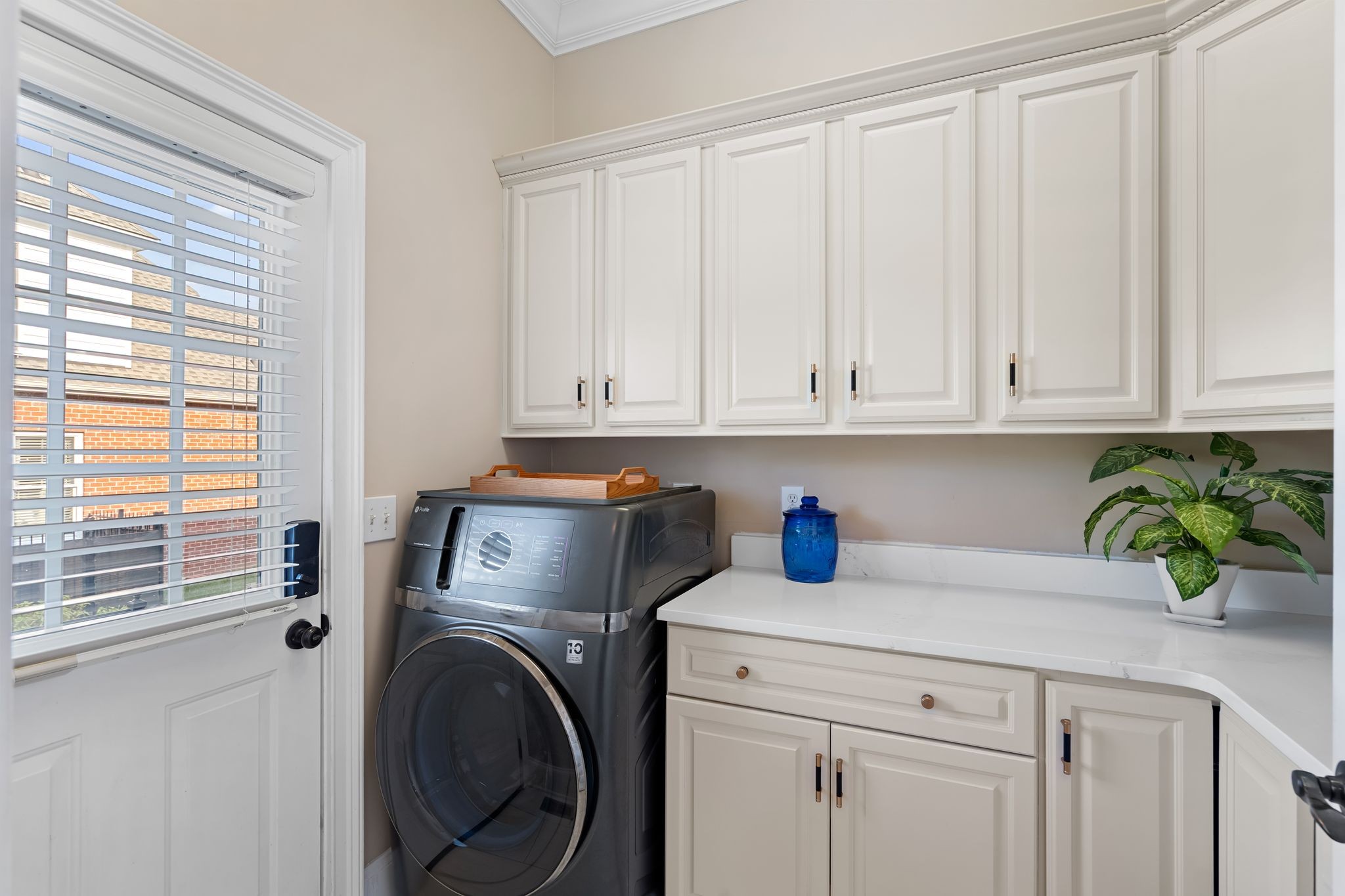 7030 Grindstone Way Property Photo 48