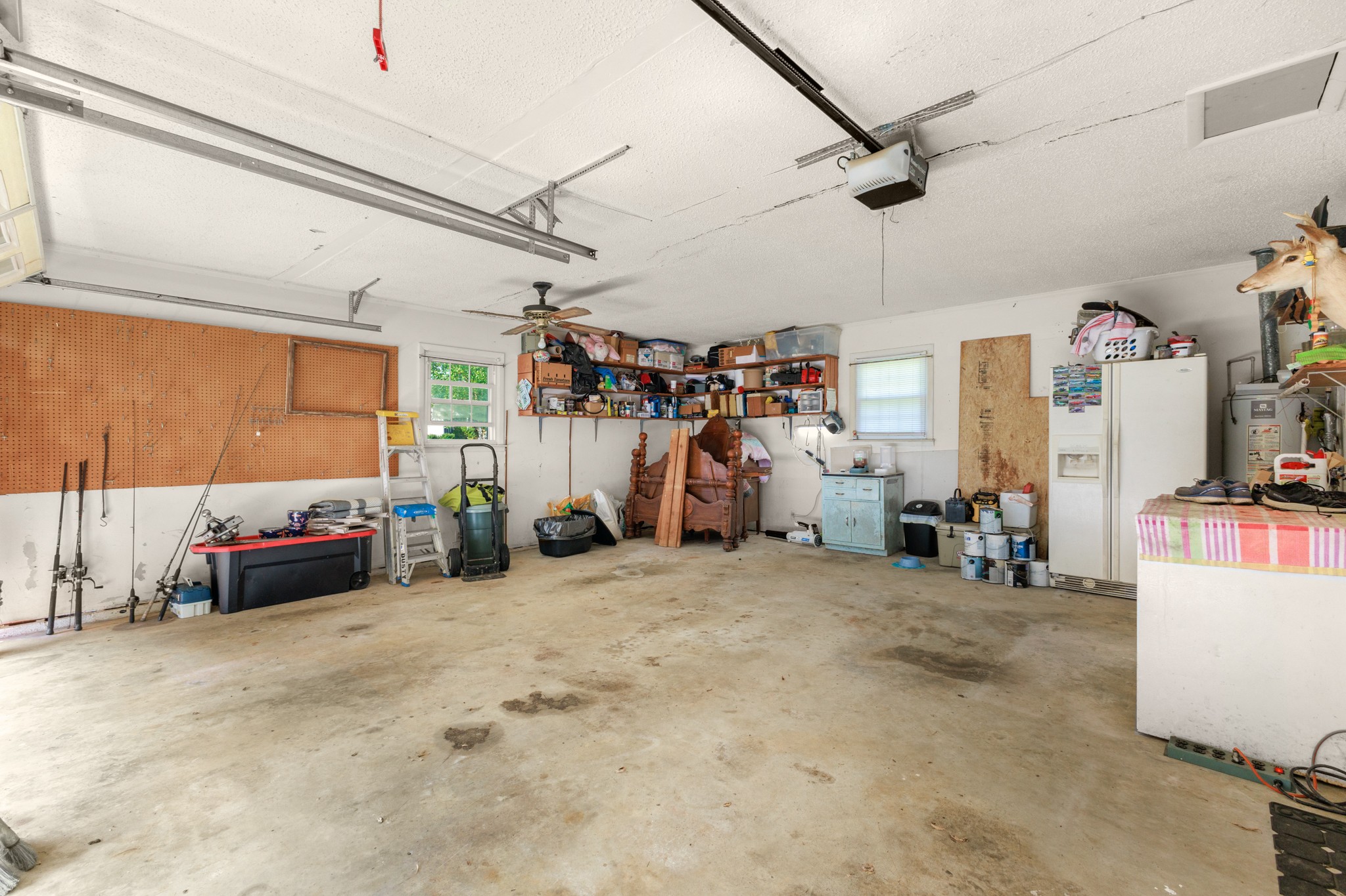 825 Apache Trl Property Photo 18