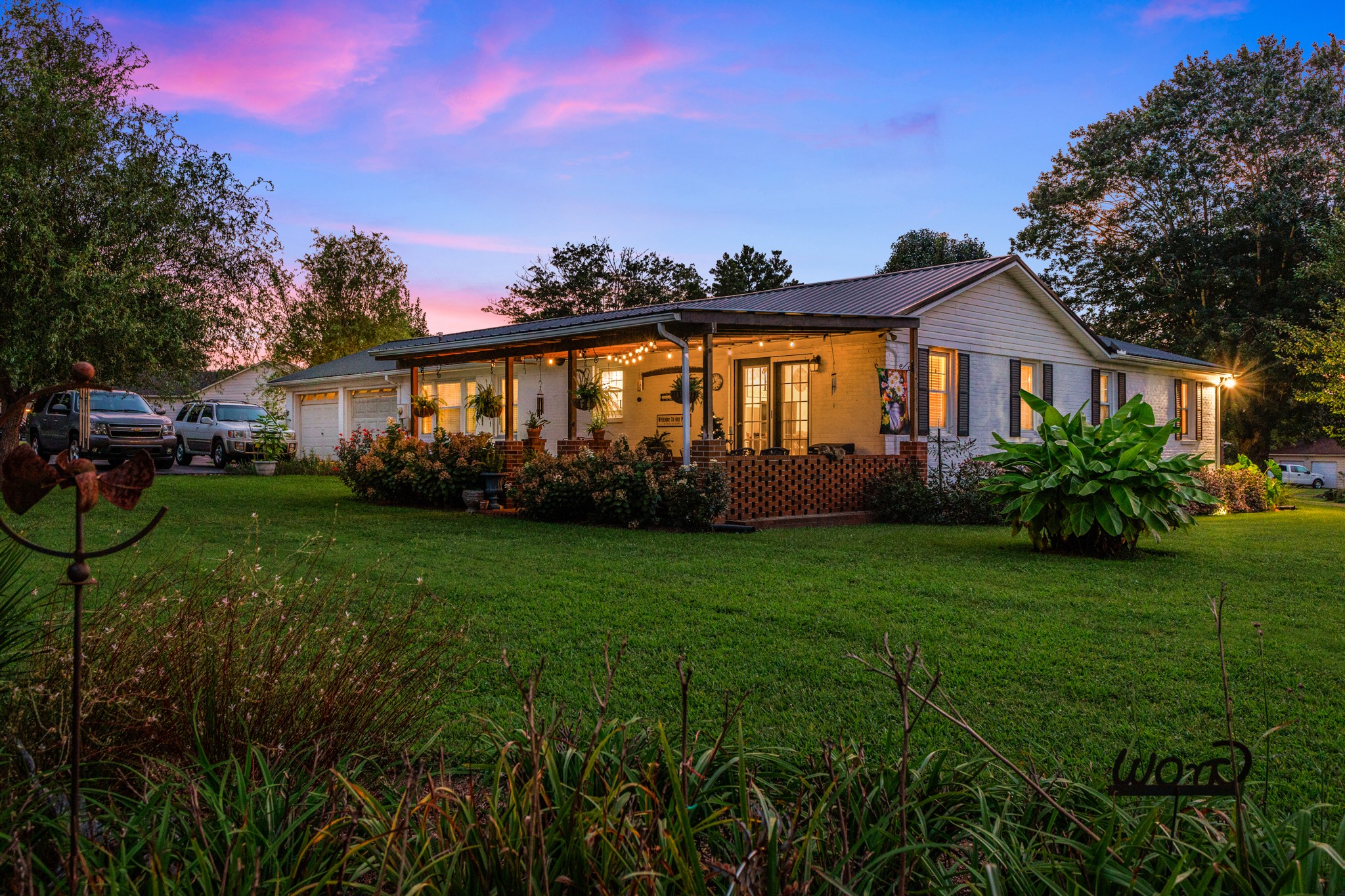 825 Apache Trl Property Photo 32