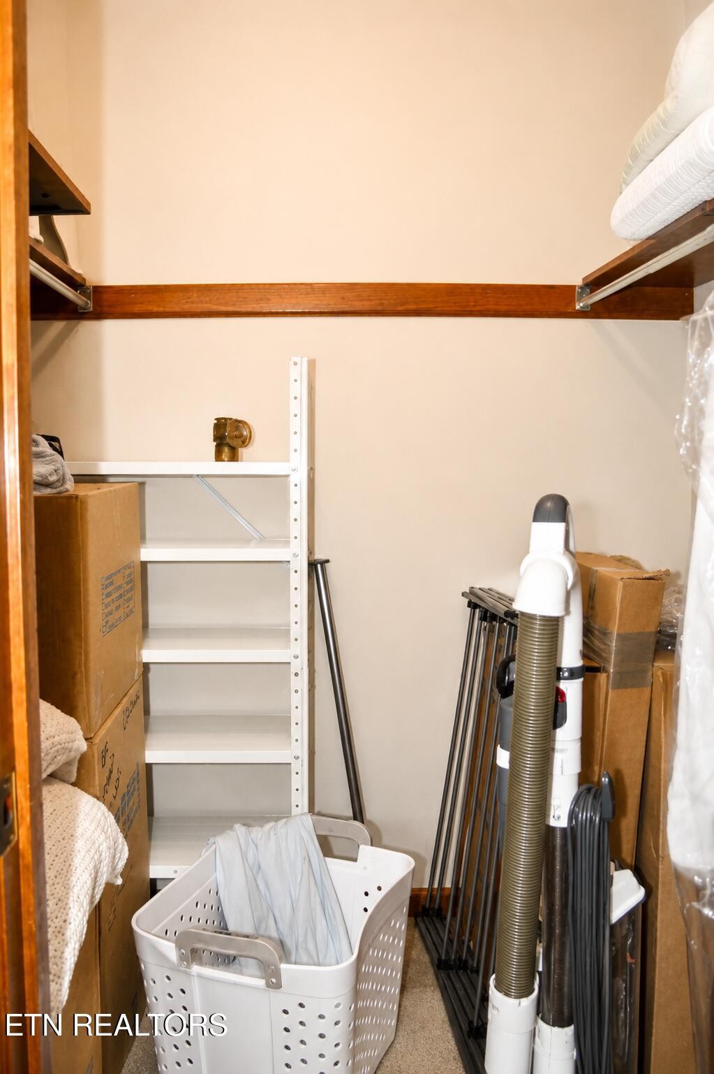 2365 Governors Court Property Photo 20
