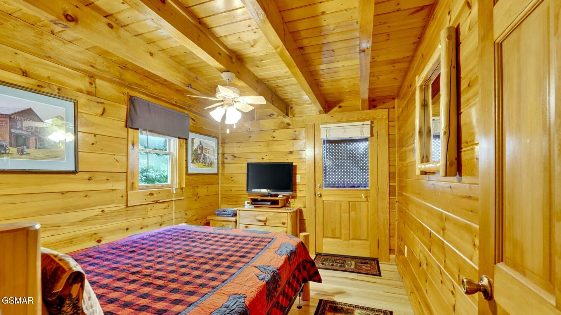 208 Moose Ridge Way Property Photo 11