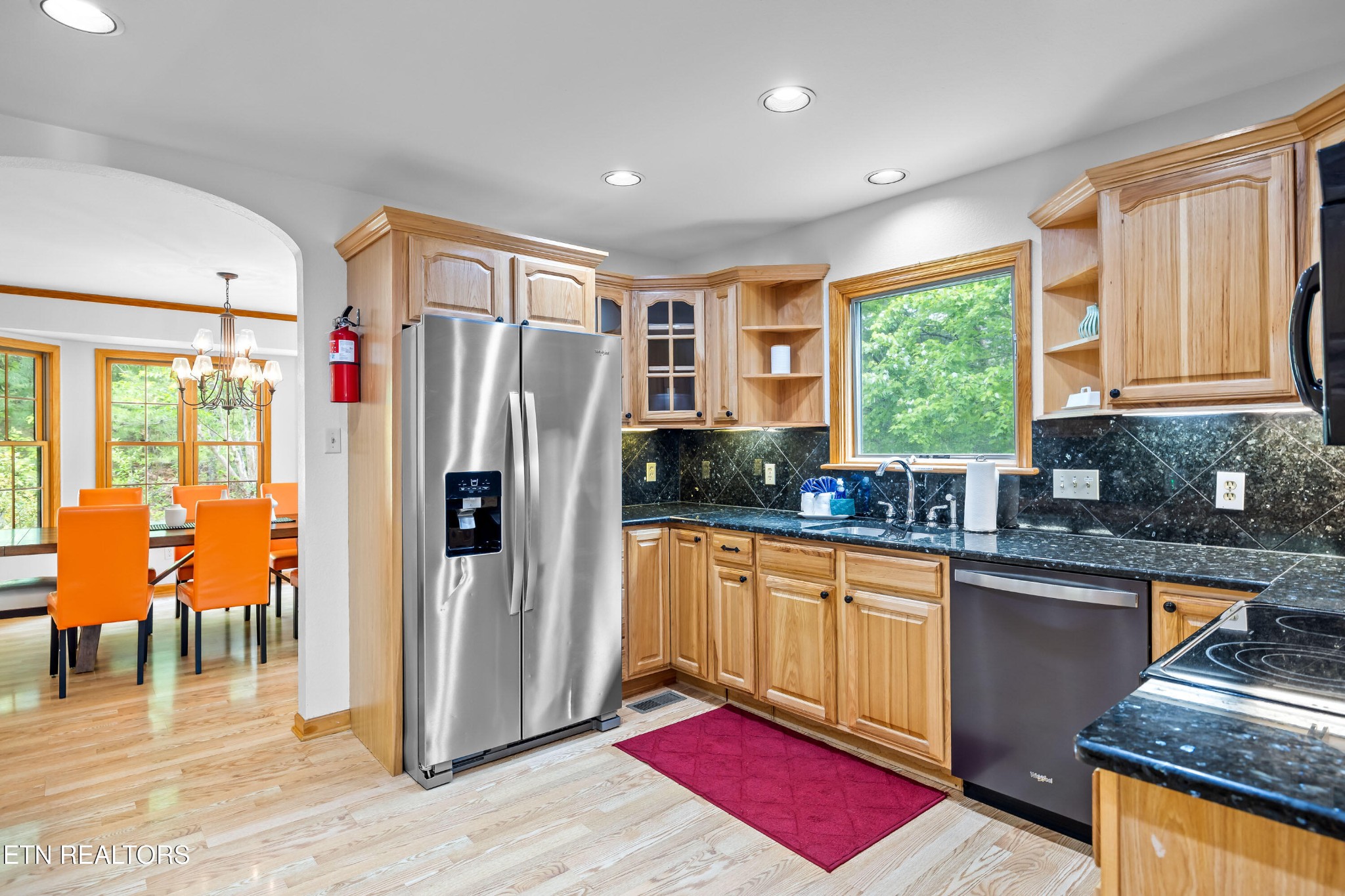 229 Cobblestone Way Property Photo 16