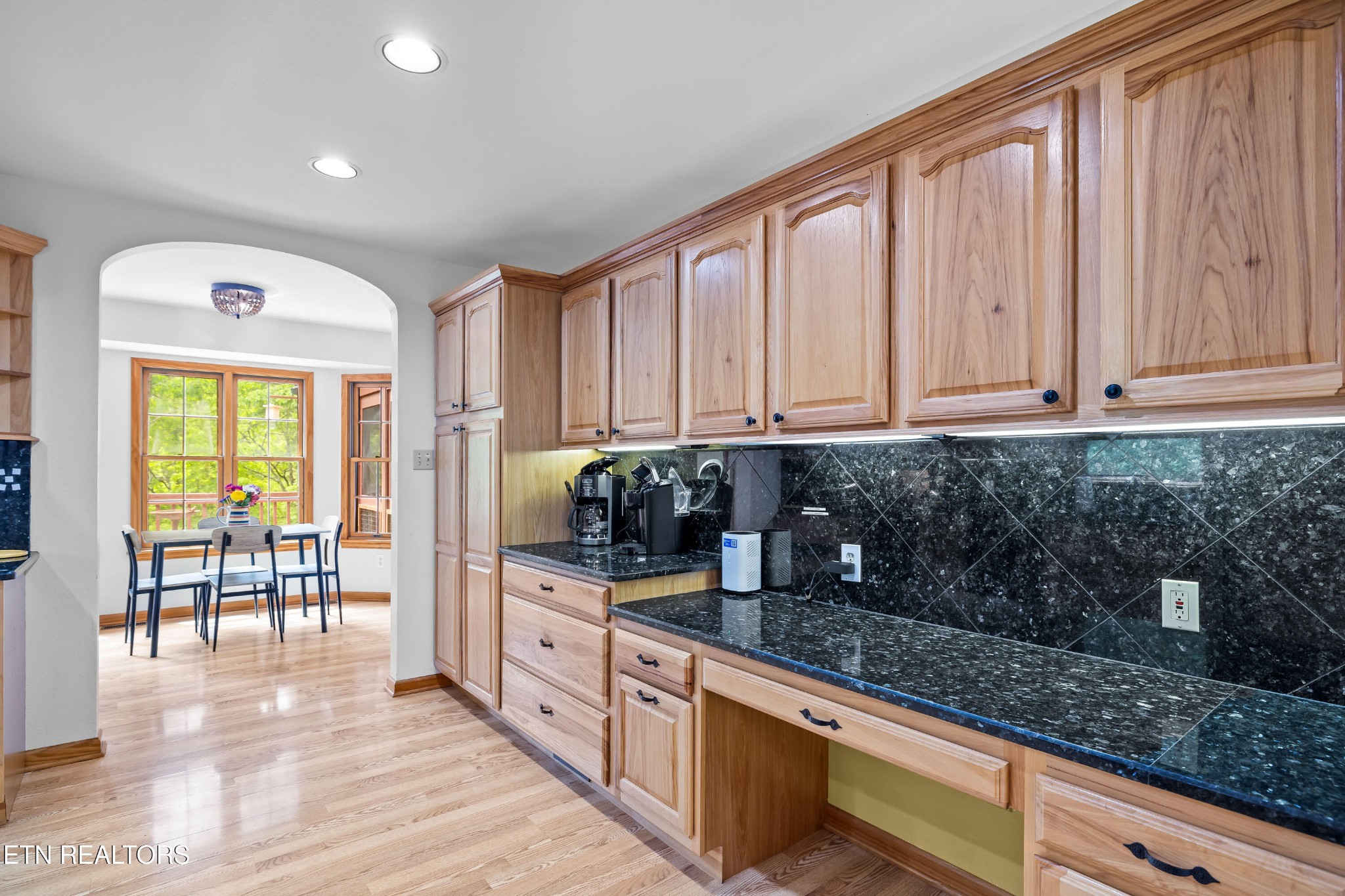 229 Cobblestone Way Property Photo 18