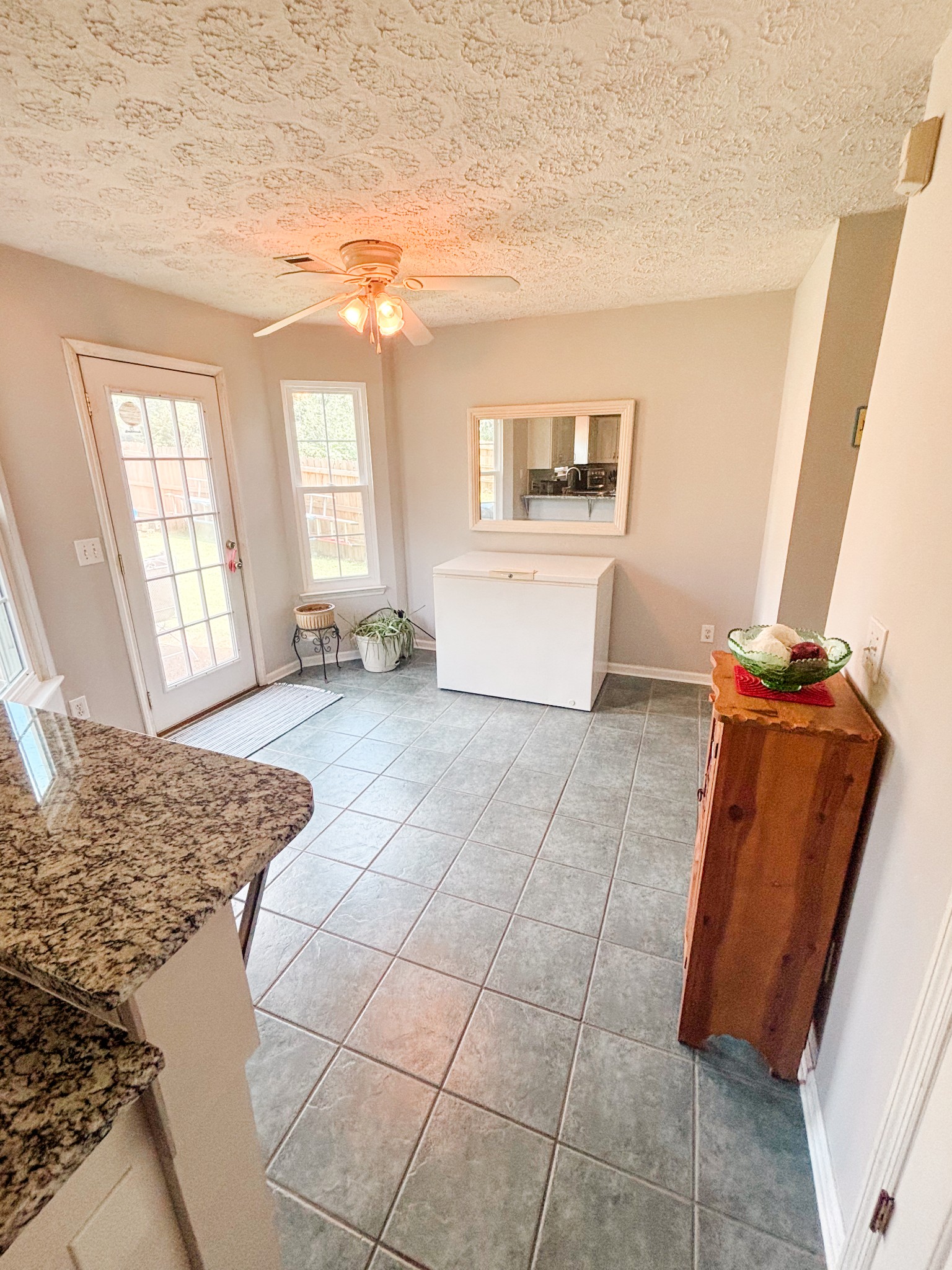 1021 Tonyawood Dr Property Photo 14