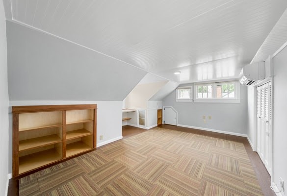 105 Wilson St Property Photo 16