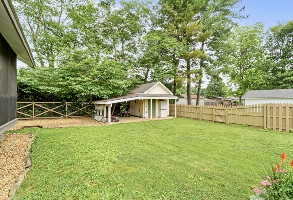 105 Wilson St Property Photo 19