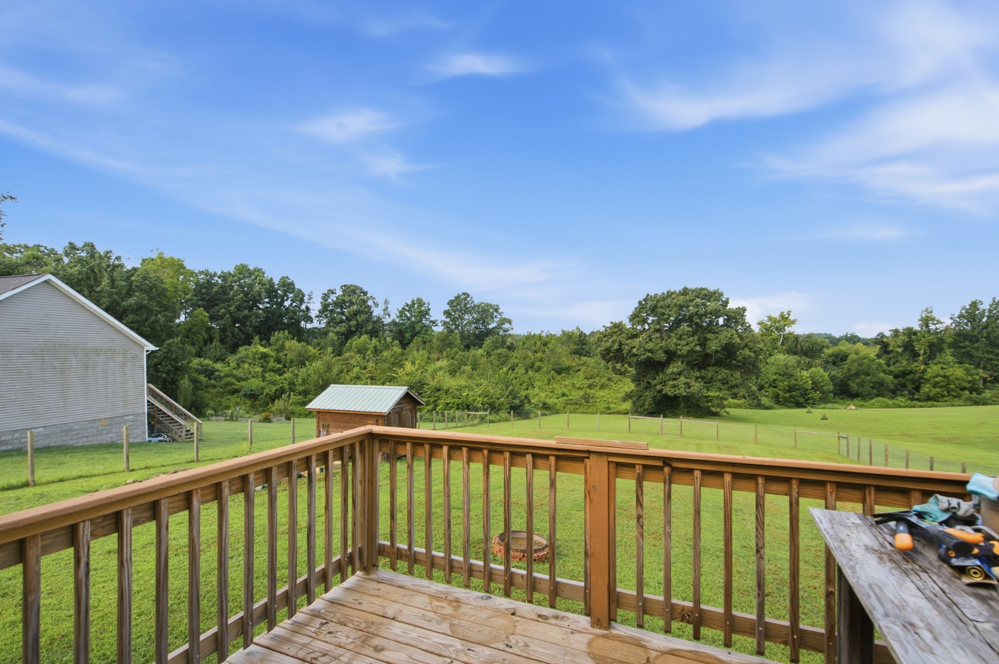 17036 Pond Cir Property Photo 4