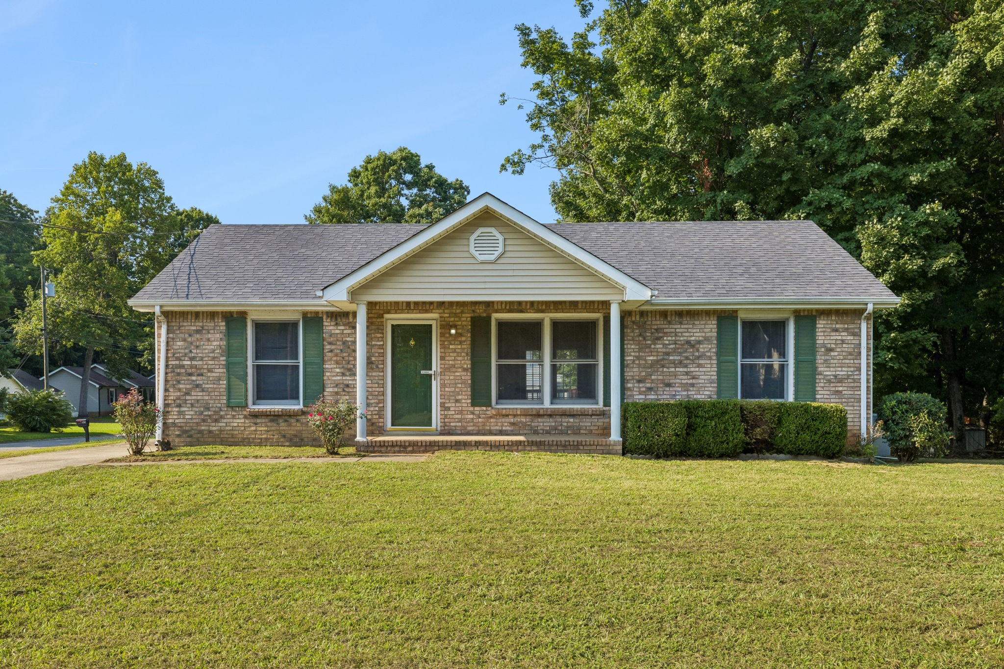 247 Quail Ridge Rd Property Photo 1
