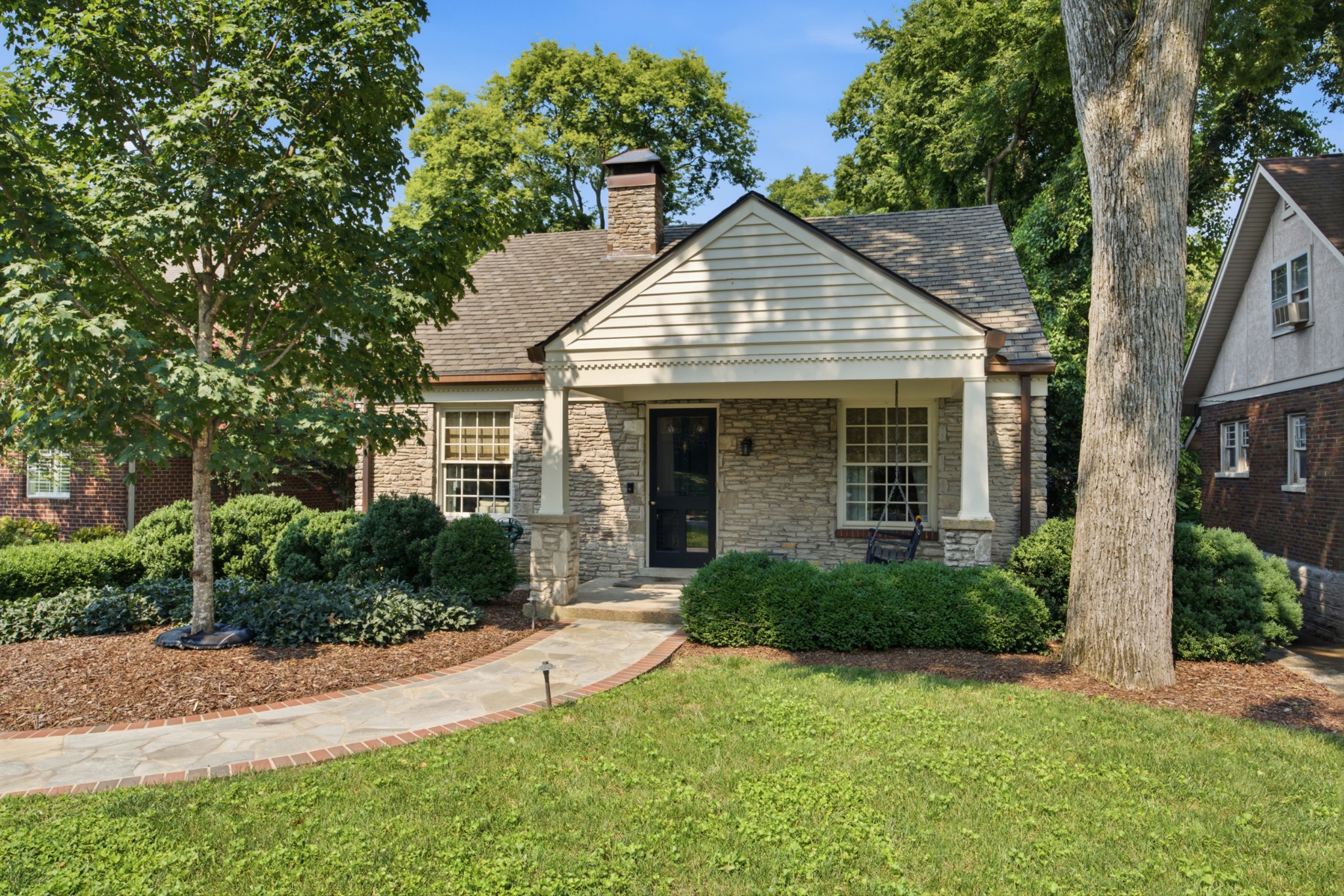 170 Kenner Ave Property Photo 1
