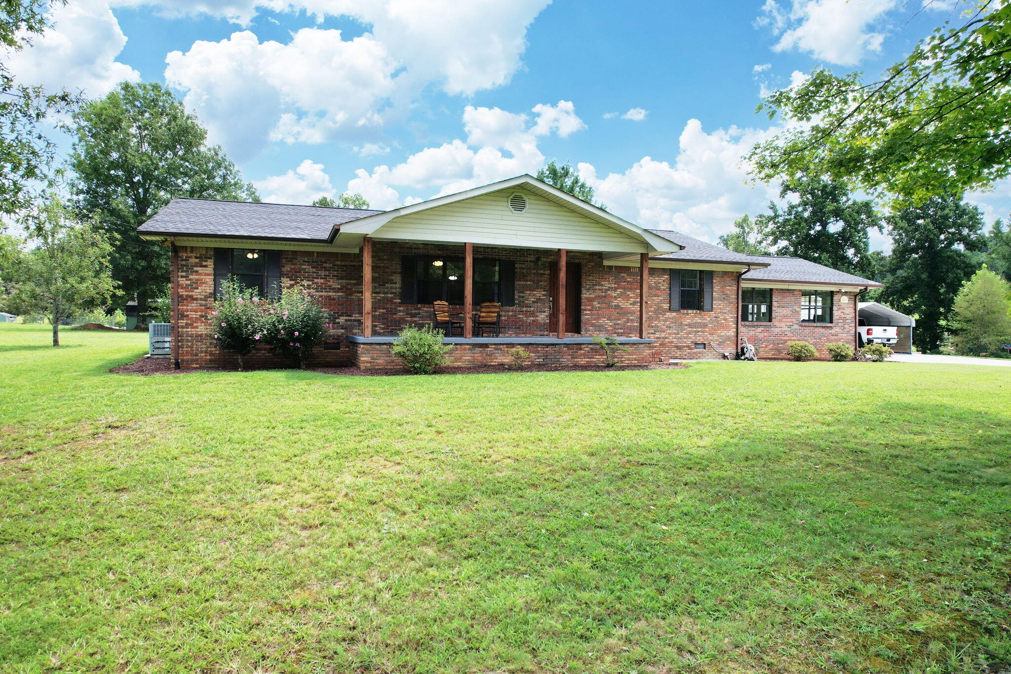 344 County Road 189 Property Photo 1