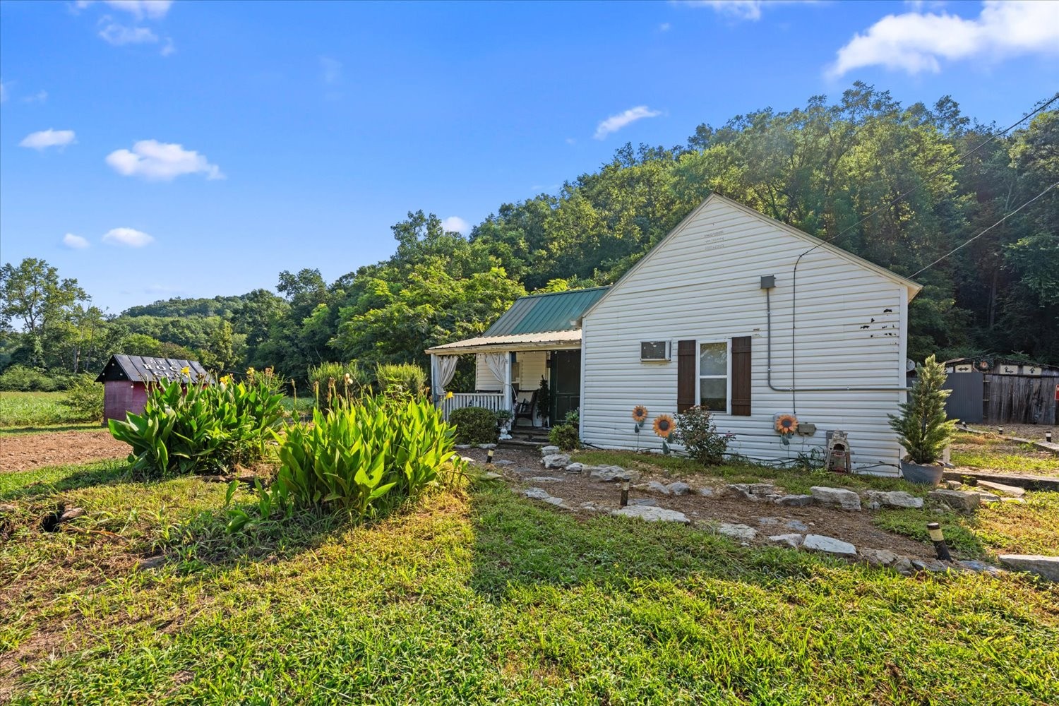 5360 Pond Creek Rd Property Photo 5