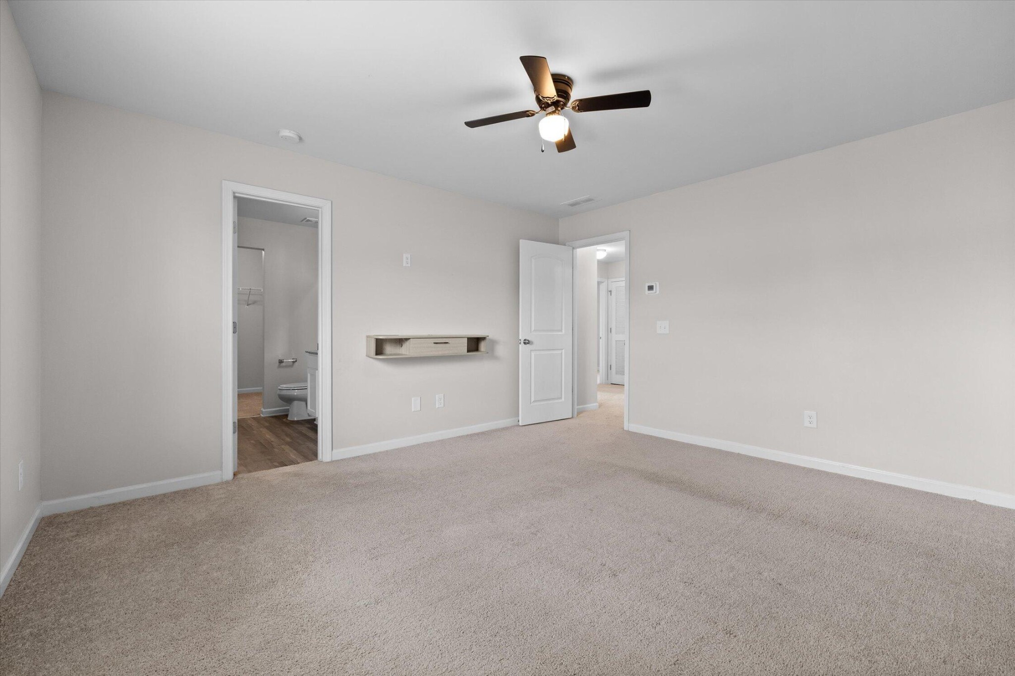324 Middleton Court Property Photo 15